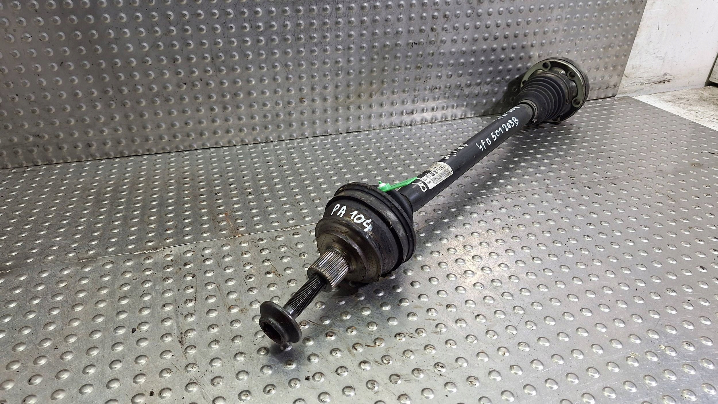 semi-axis left right rear part 4F0501203B AUDI A6 C6 3.0TDI QUATTRO