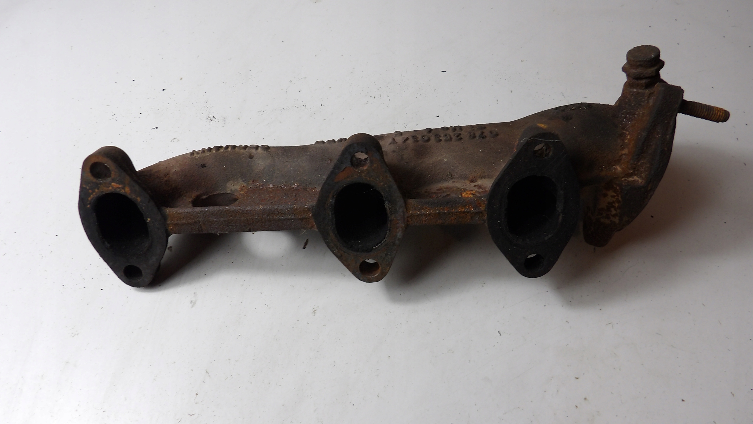 AUDI A4 B5 2.6 V6 exhaust manifold right