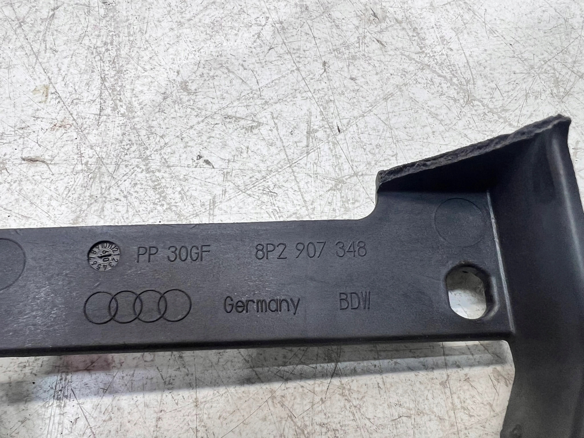 bracket holder STEROWNIKA AUDI A3 8P 8P2907348