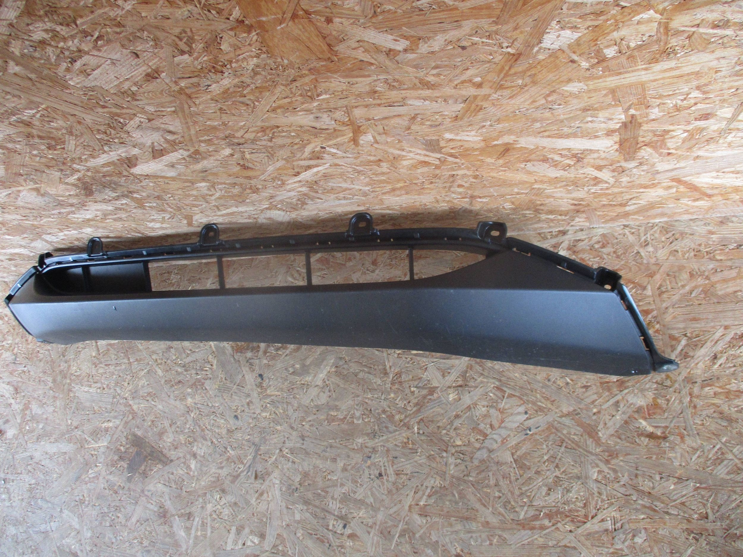 SPOILER of a bumper front front SUZUKI SWIFT MK9