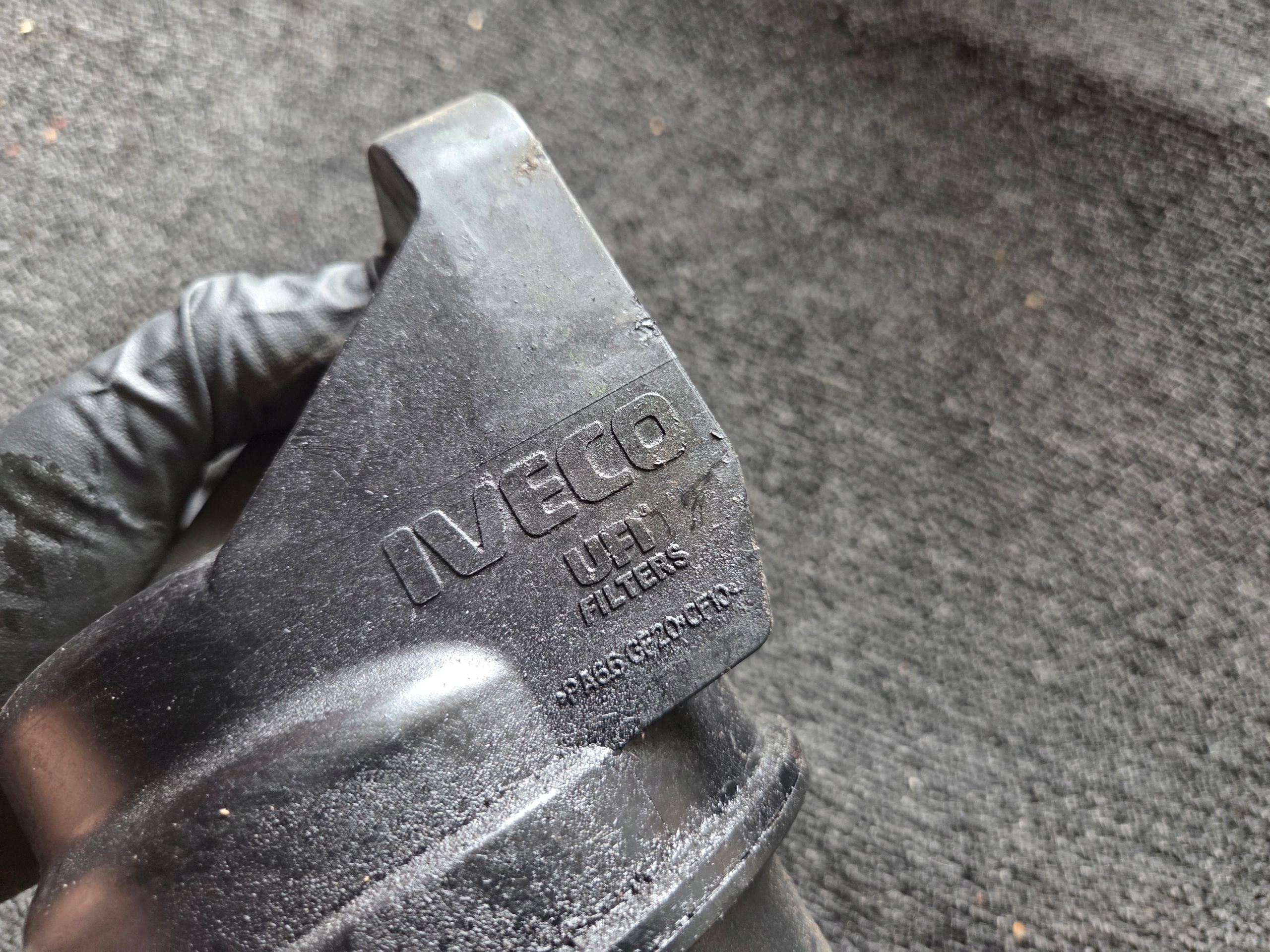 Gehäuse filter des Kraftstoffsbehälters iveco daily 2.3