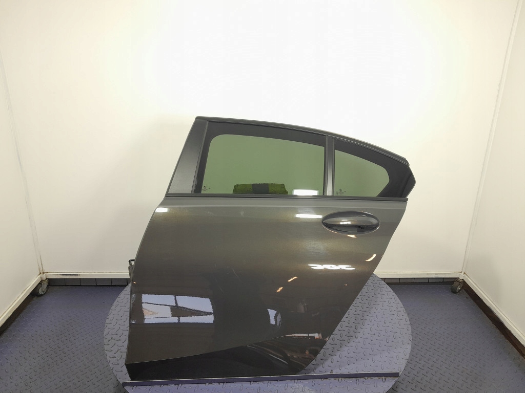 BMW 3 G20 SEDAN DRZWI TYŁ TYLNE LEWE C36