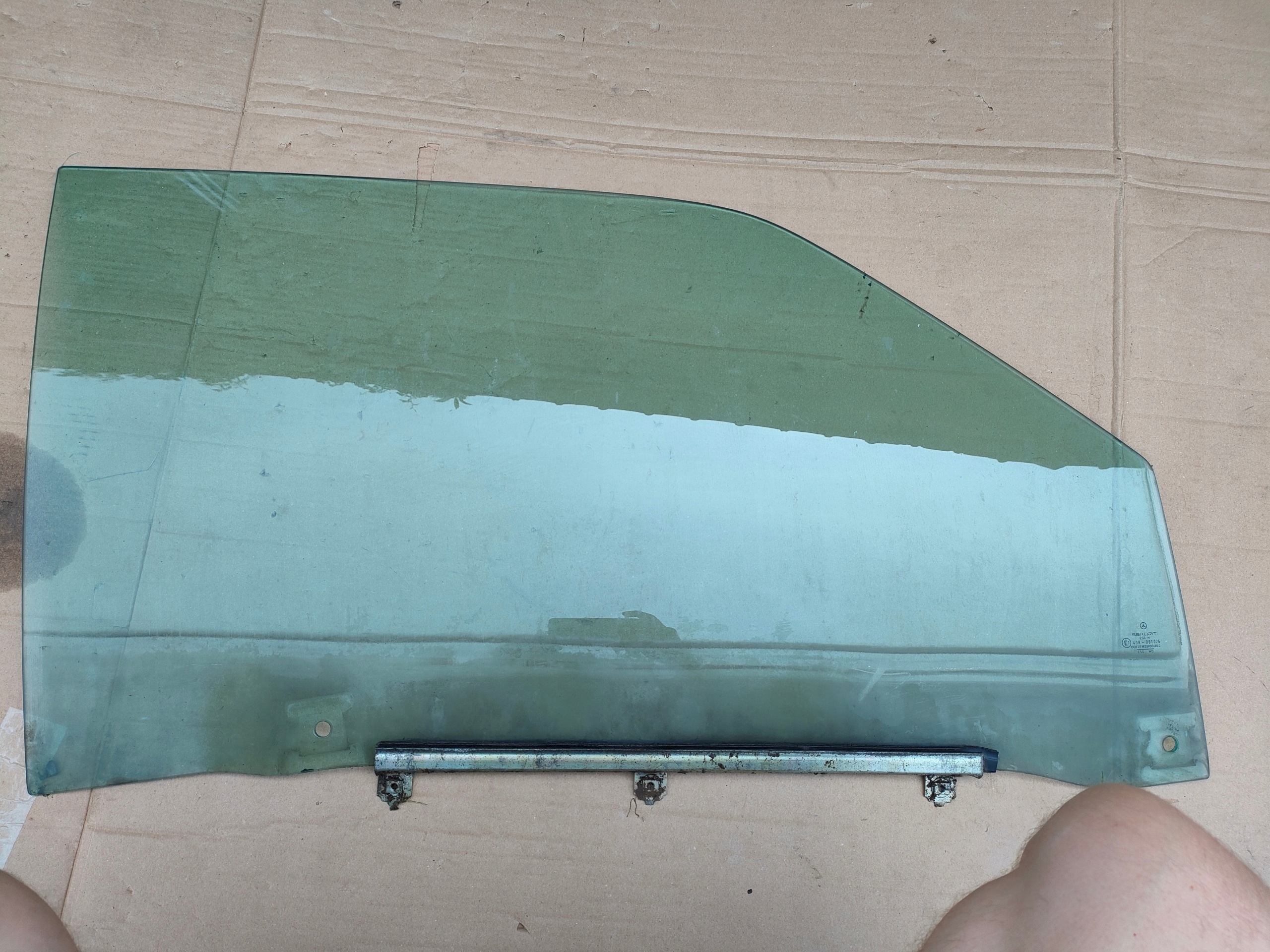 window right front side right front MERCEDES W124 CE COUPE CABRIO