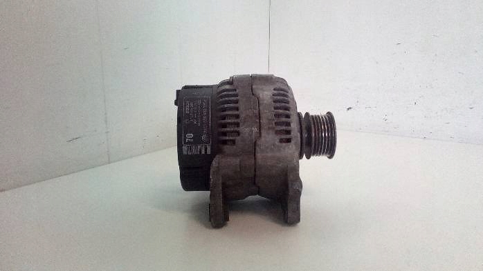 Alternator Audi 80 B4 1,9 TDI 0120485046