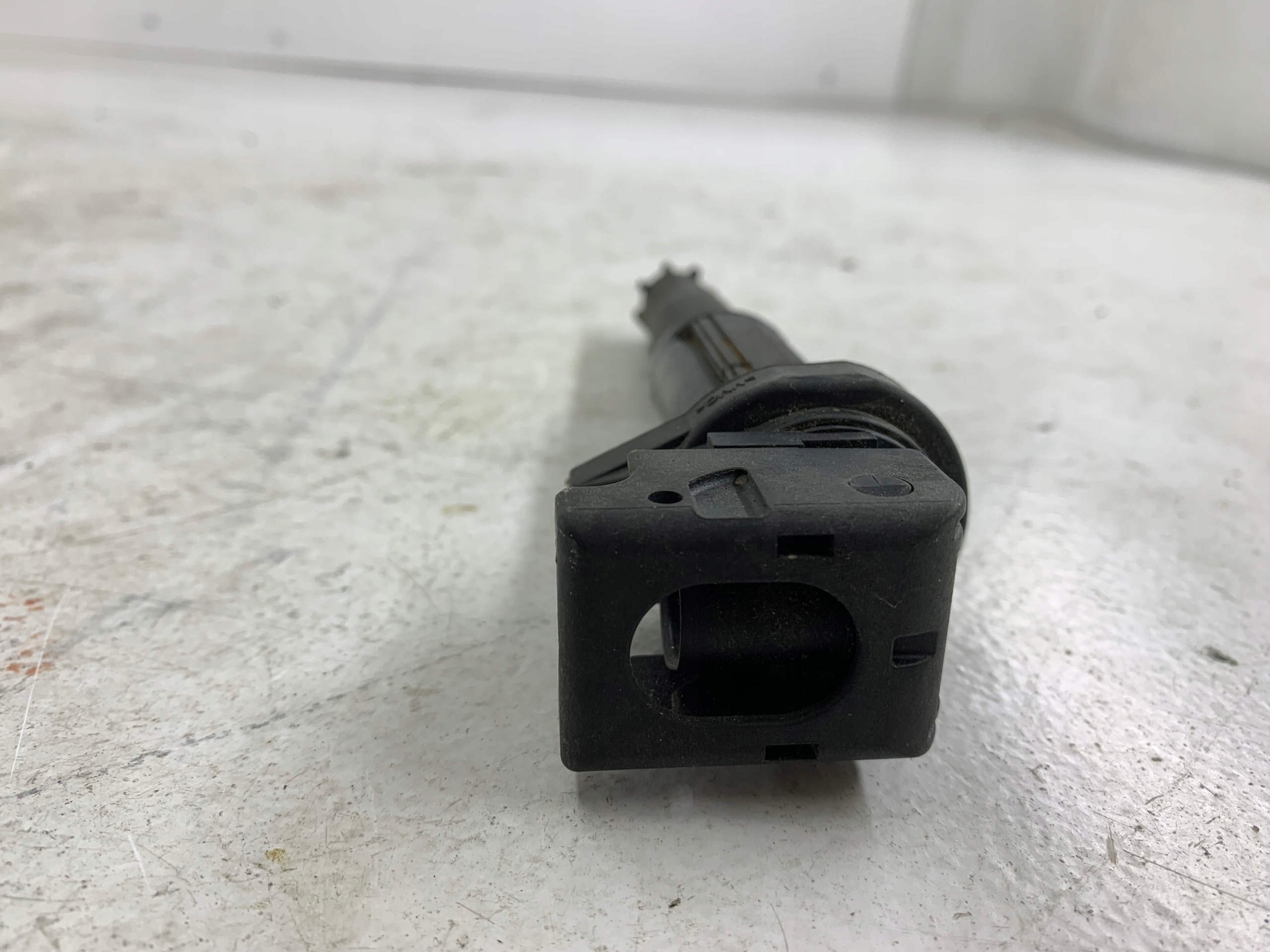 BMW E46 E90 E91 E87 E81 1.8 bobine d'allumage 7551260