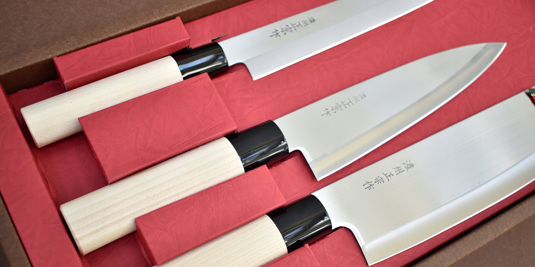 Sada 3 nožov Satake Megumi Classic Yanagiba, Gyuto, Nakiri
