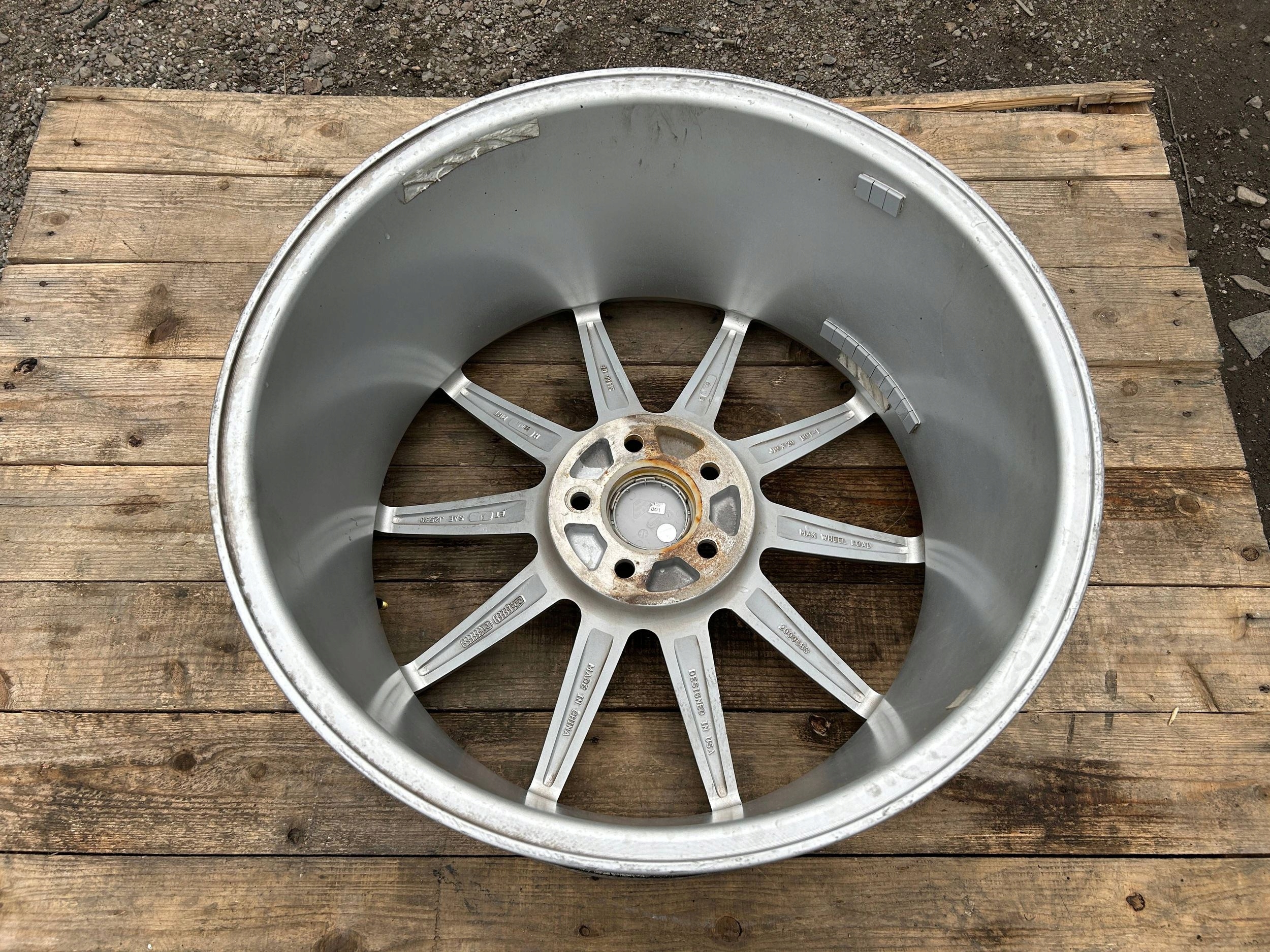 kolo disk disk NICHE Essen Gloss Silver 20" J10X20 Ford Mustang