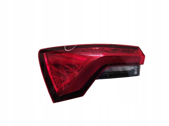 SKODA SCALA 19- LAMPA LEWA TYŁ 657945207