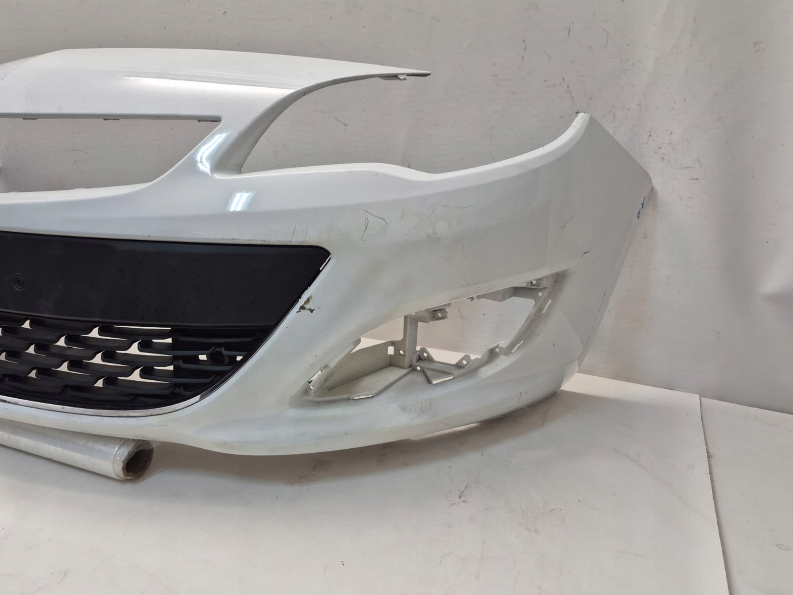 OPEL ASTRA IV 4 J LIFT 12-15 bumper front front 13368660