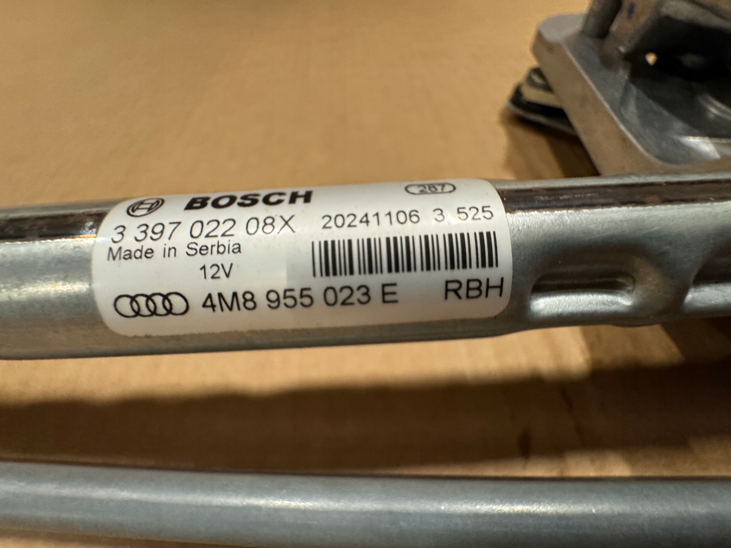 AUDI Q7 4M Wischergestänge Motor KPL 4M8955023E