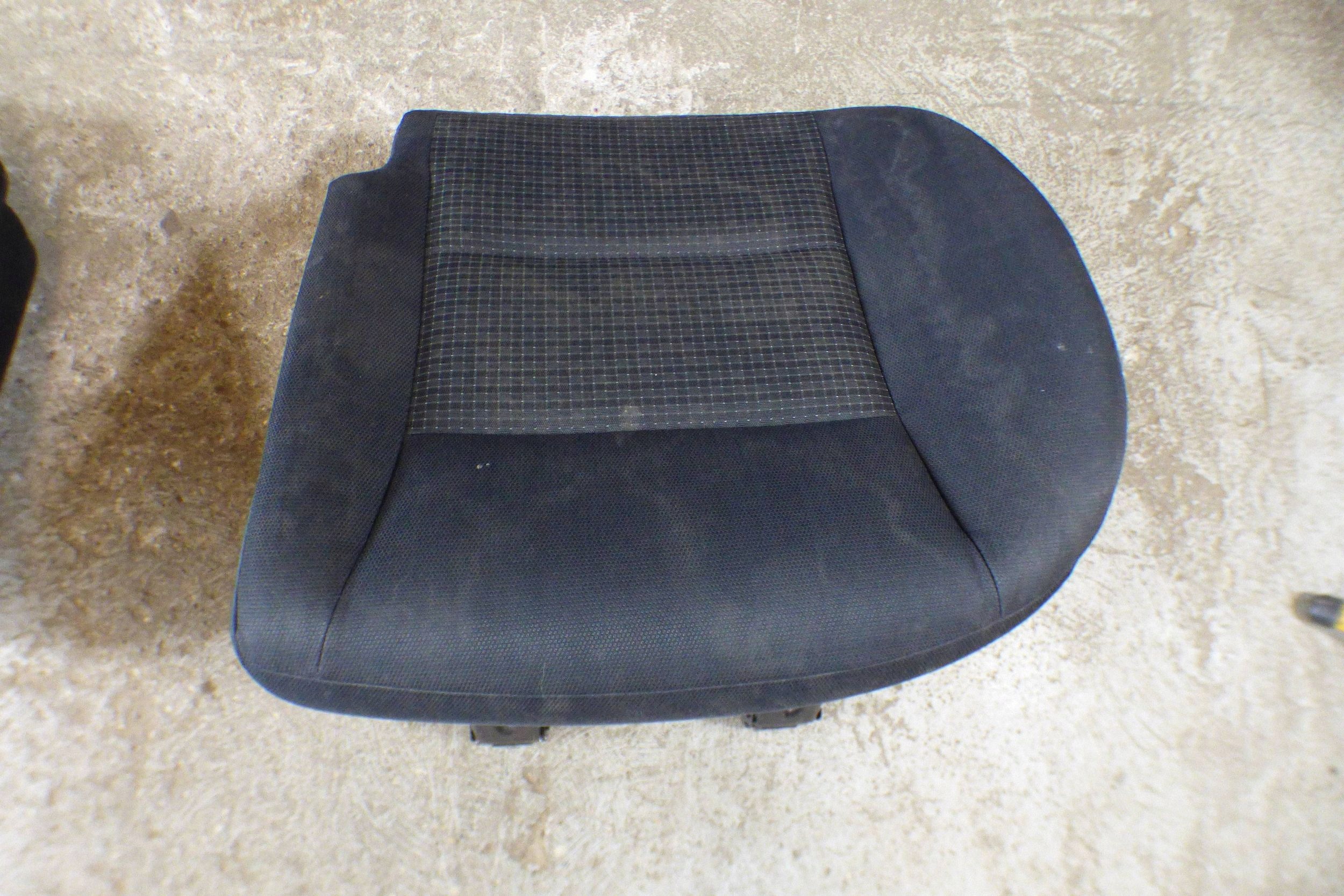 Mercedes B-Klasa W245 Sitz heck hinten