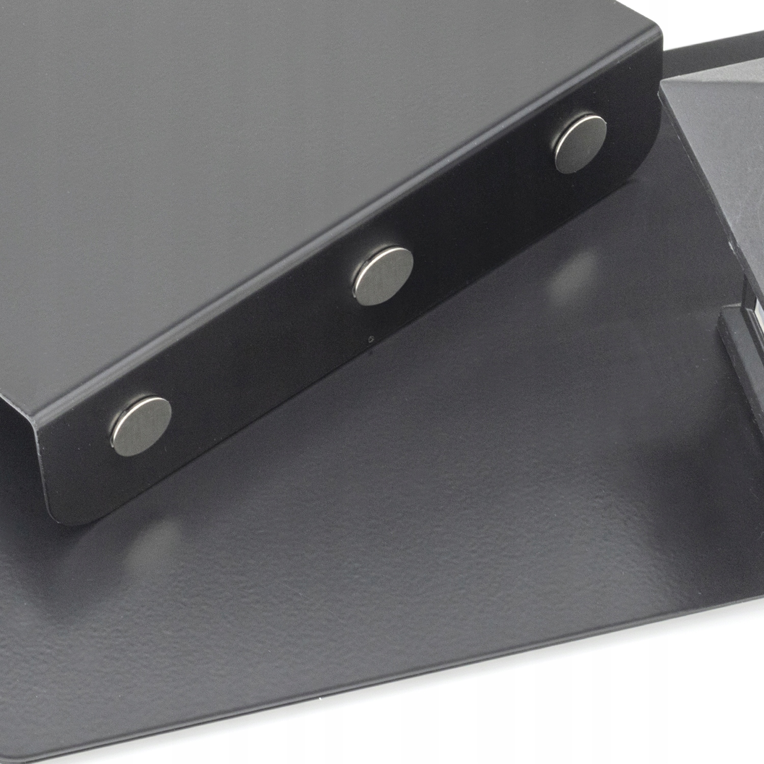 ZNICZ solarny + PODSTAWKA z personalizacją na grób MAMY TATY BABCI DZIADKA Rodzaj LED