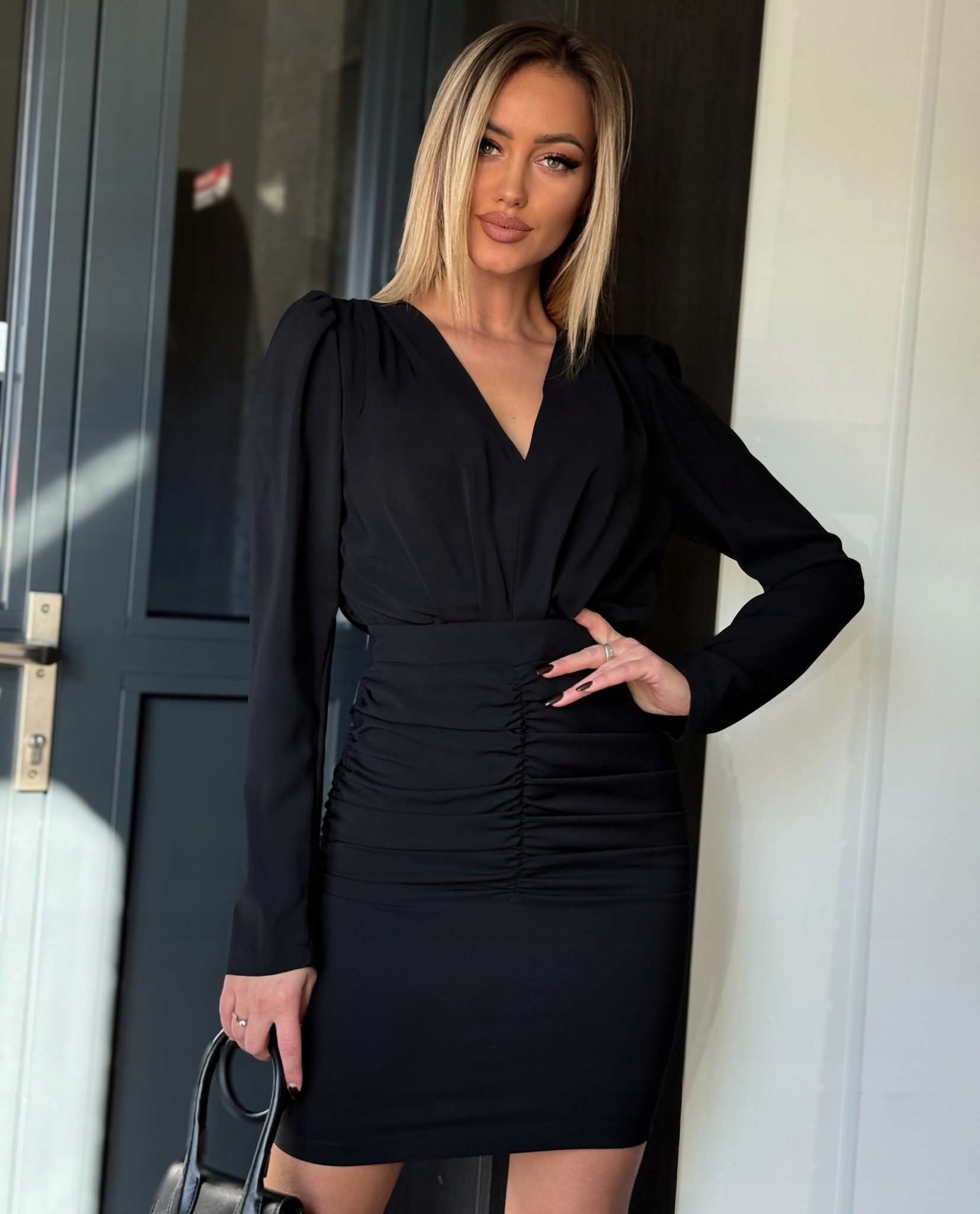 Elegantní Šaty S volánky Svatební Hostina Party Černá L