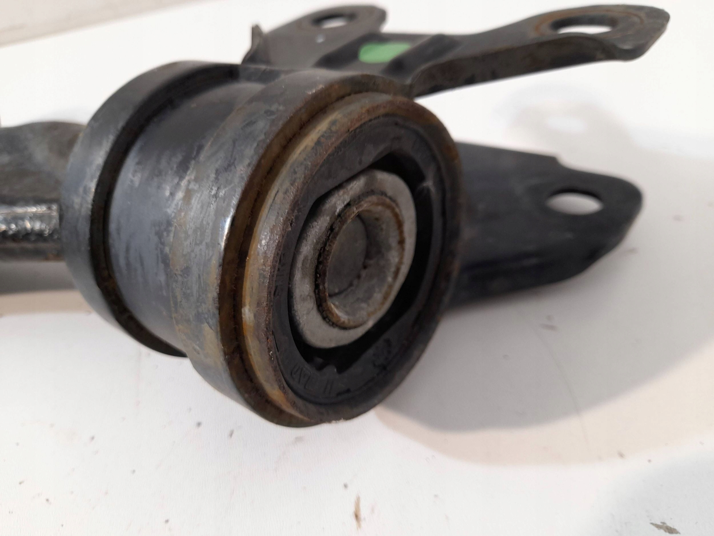 Mazda 3 / 2009-2013 arm front right (Q51)