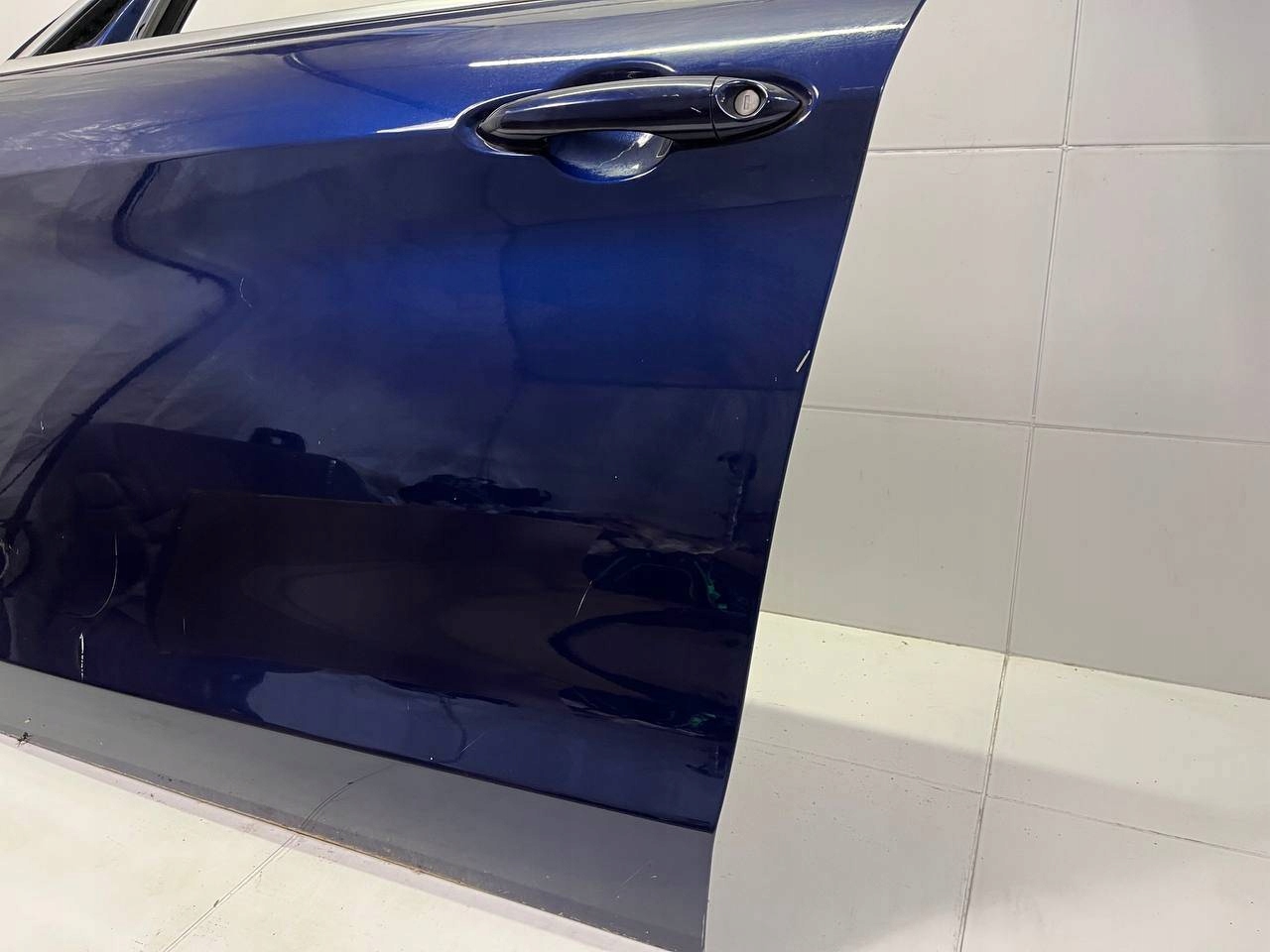 door front left side Alfa Romeo Stelvio 2017