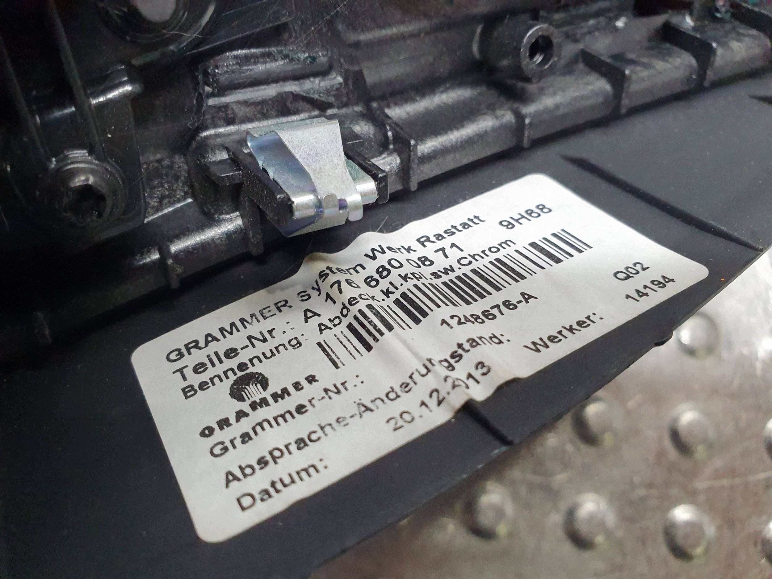 Châssis Moyen Unite commande clima A2469002208 MERCEDES W176 W246