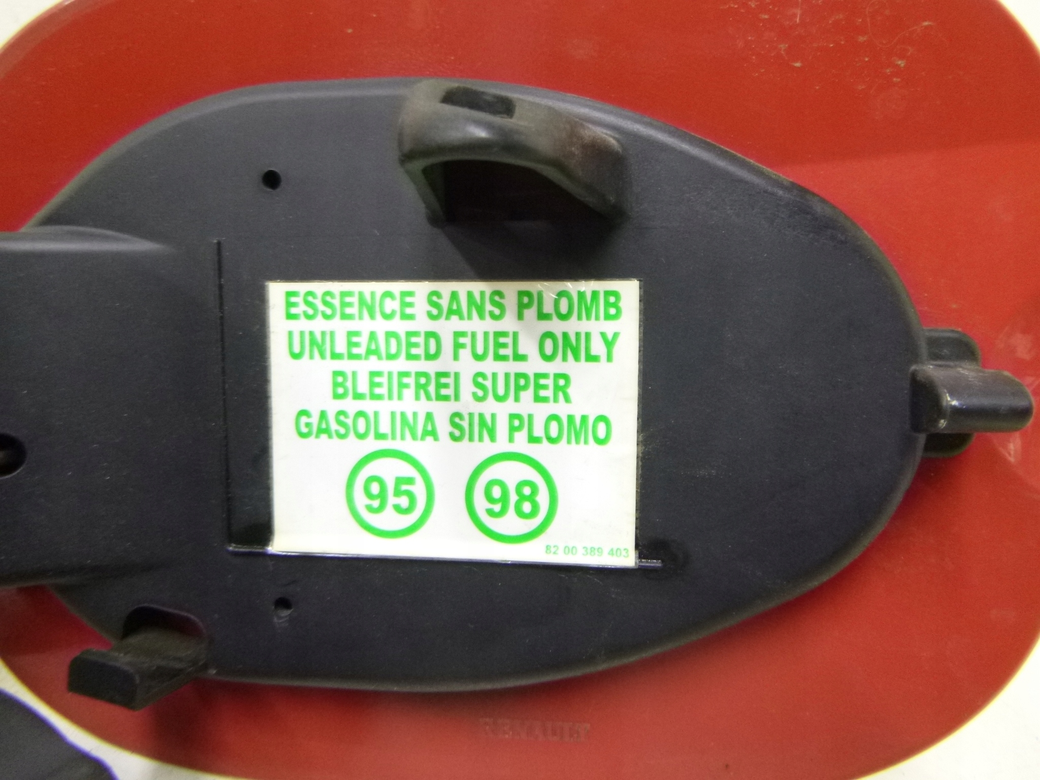 VOLET TRAPPE CARBURANT CARBURANT RENAULT MODUS OV797