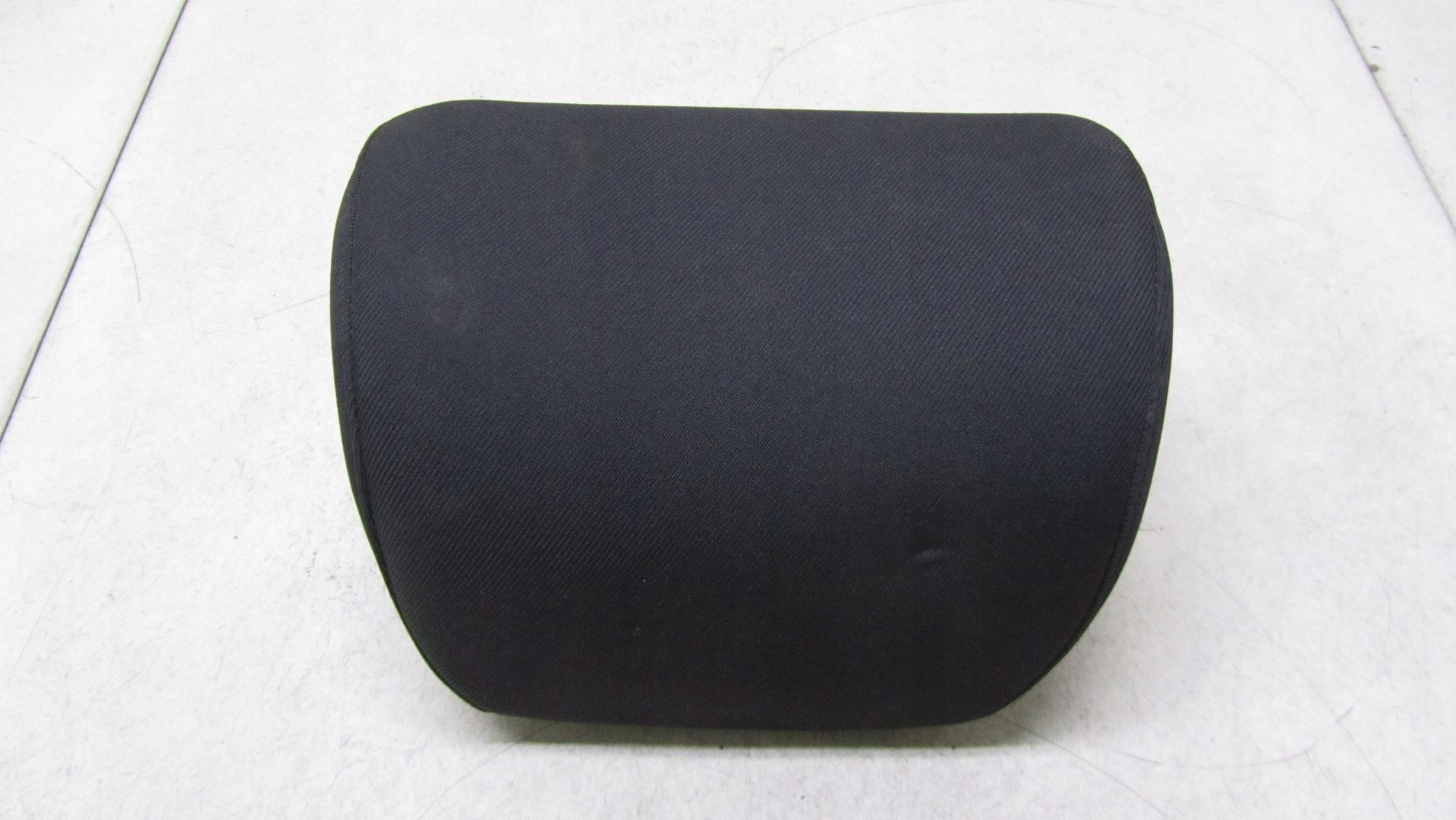 HYUNDAI i40 универсал подголовник левый правый задний 11-14