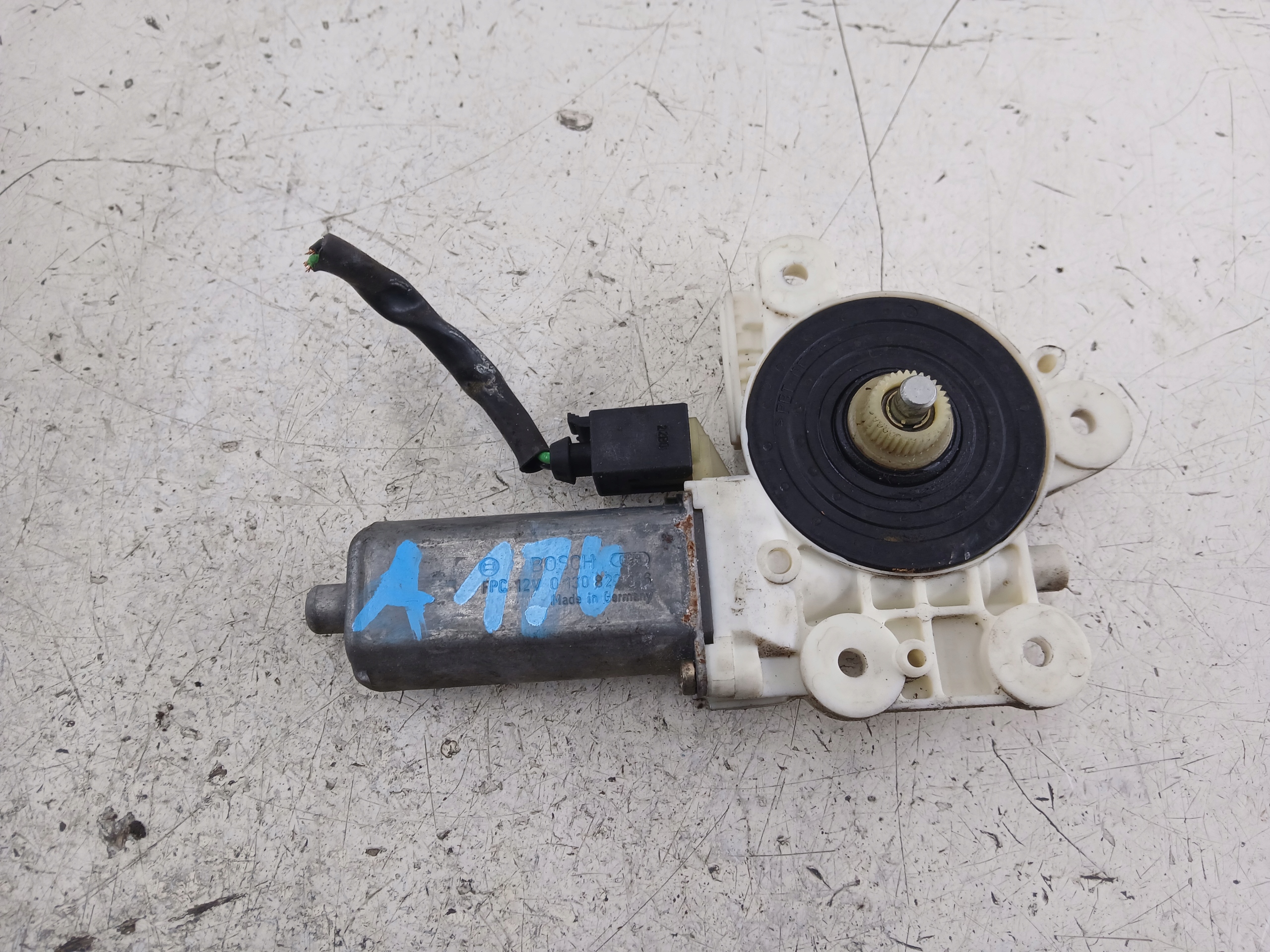 MERCEDES W168 mini motor windows left front 0130822016