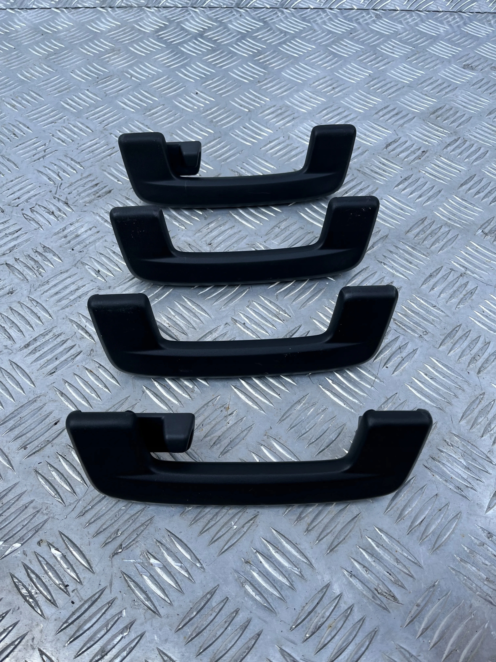 RĄCZKA PODSUFITKI KOMPLET VW ID.3 ID3