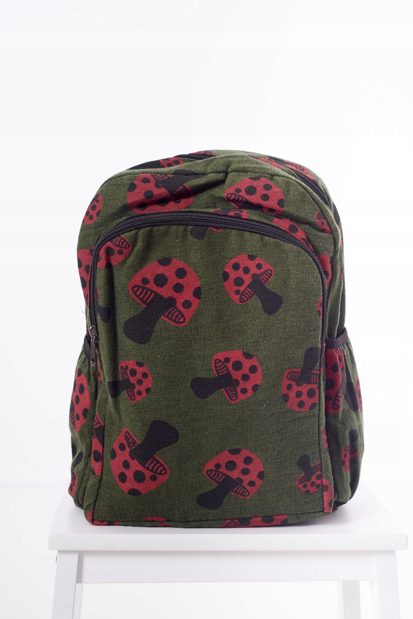 Batoh Grzybki houby olivový bavlněný batoh do školy hippie etno