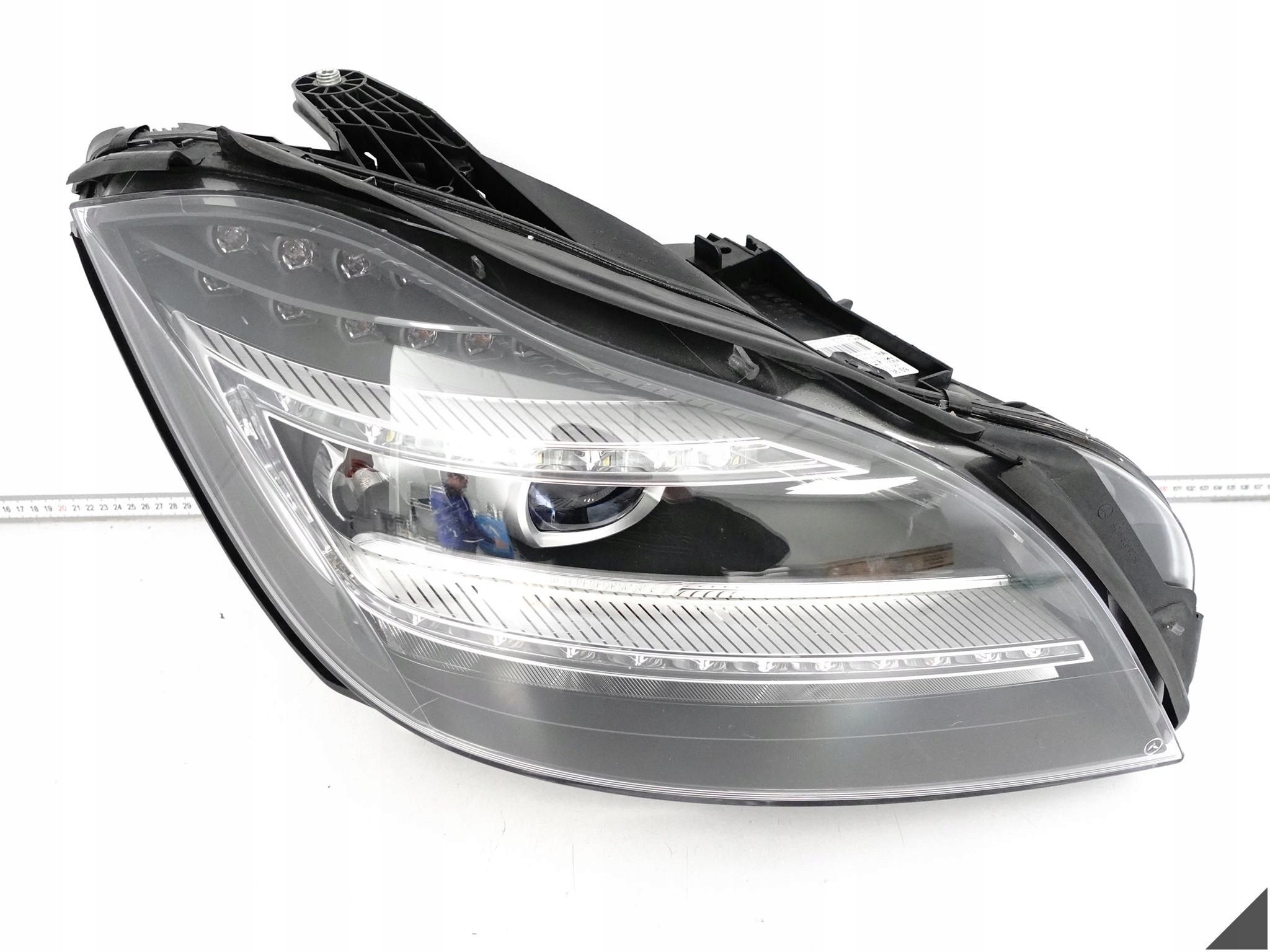 MERCEDES CLS C218 X218 W218 10-14 light FULL LED HIGH PERFORMANCE right UK