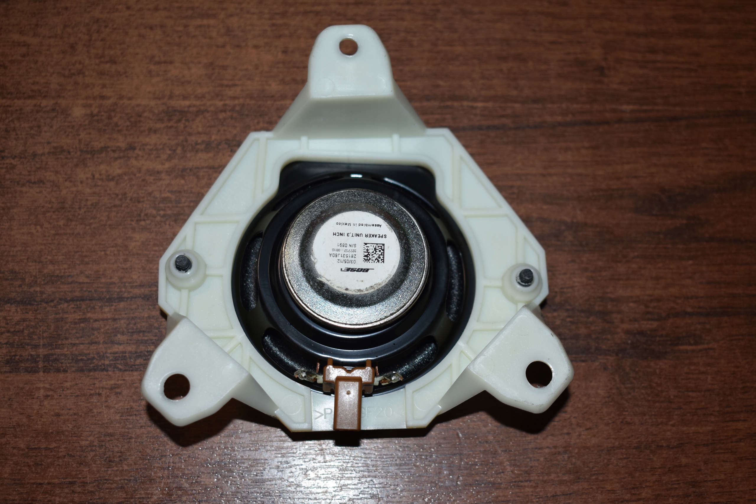 IDEALNY speaker NISSAN 1