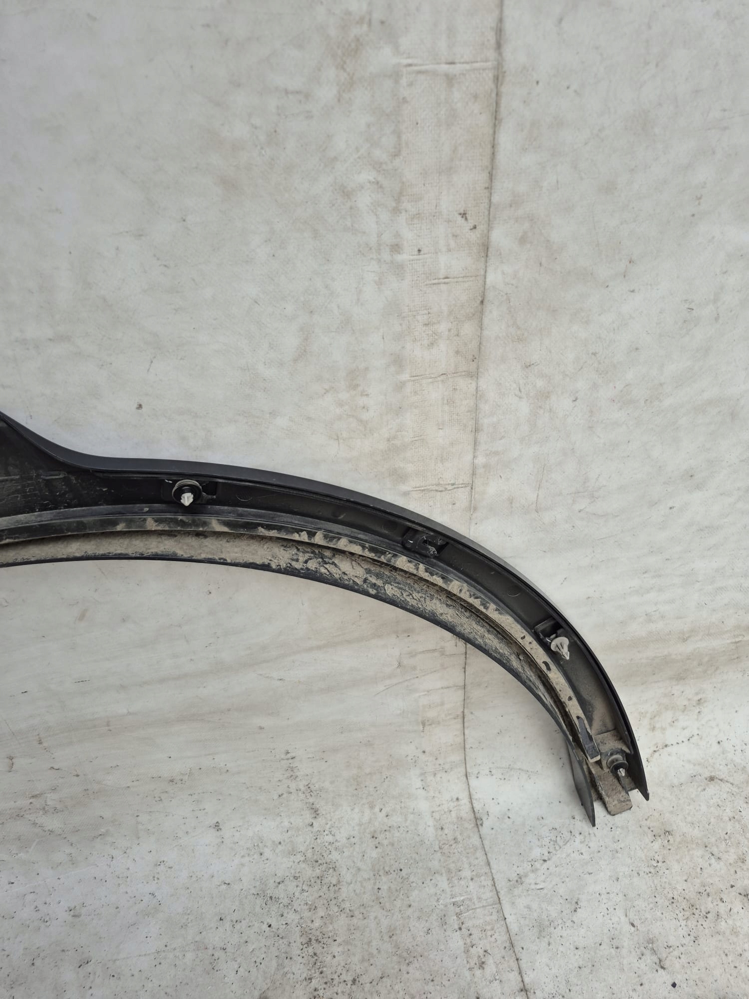 CUPRA TAVASCAN 23-> moulding cap left rear part