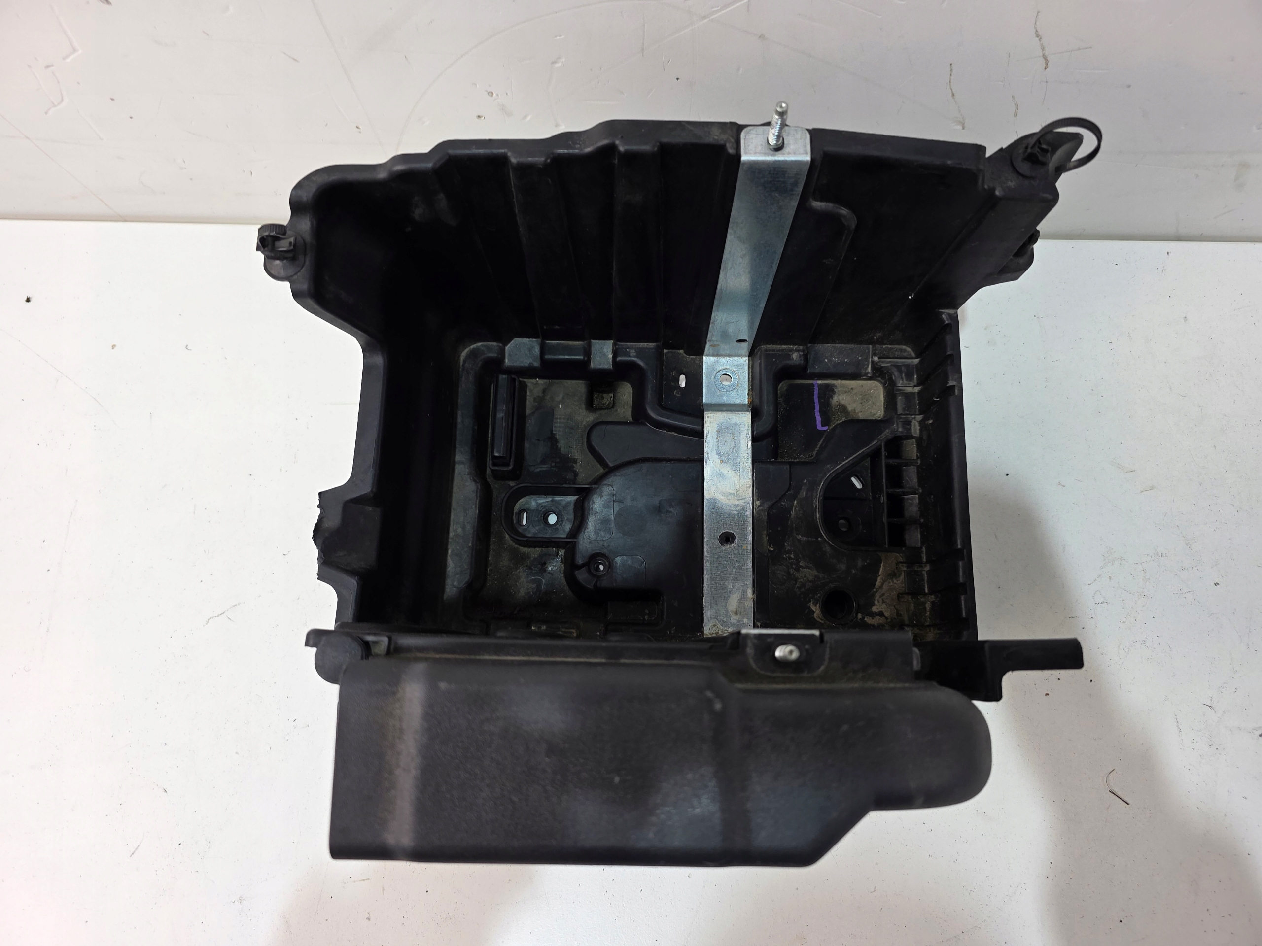 kryt obal akumulátoru FORD PUMA II MK2 L1BB-10723-BB