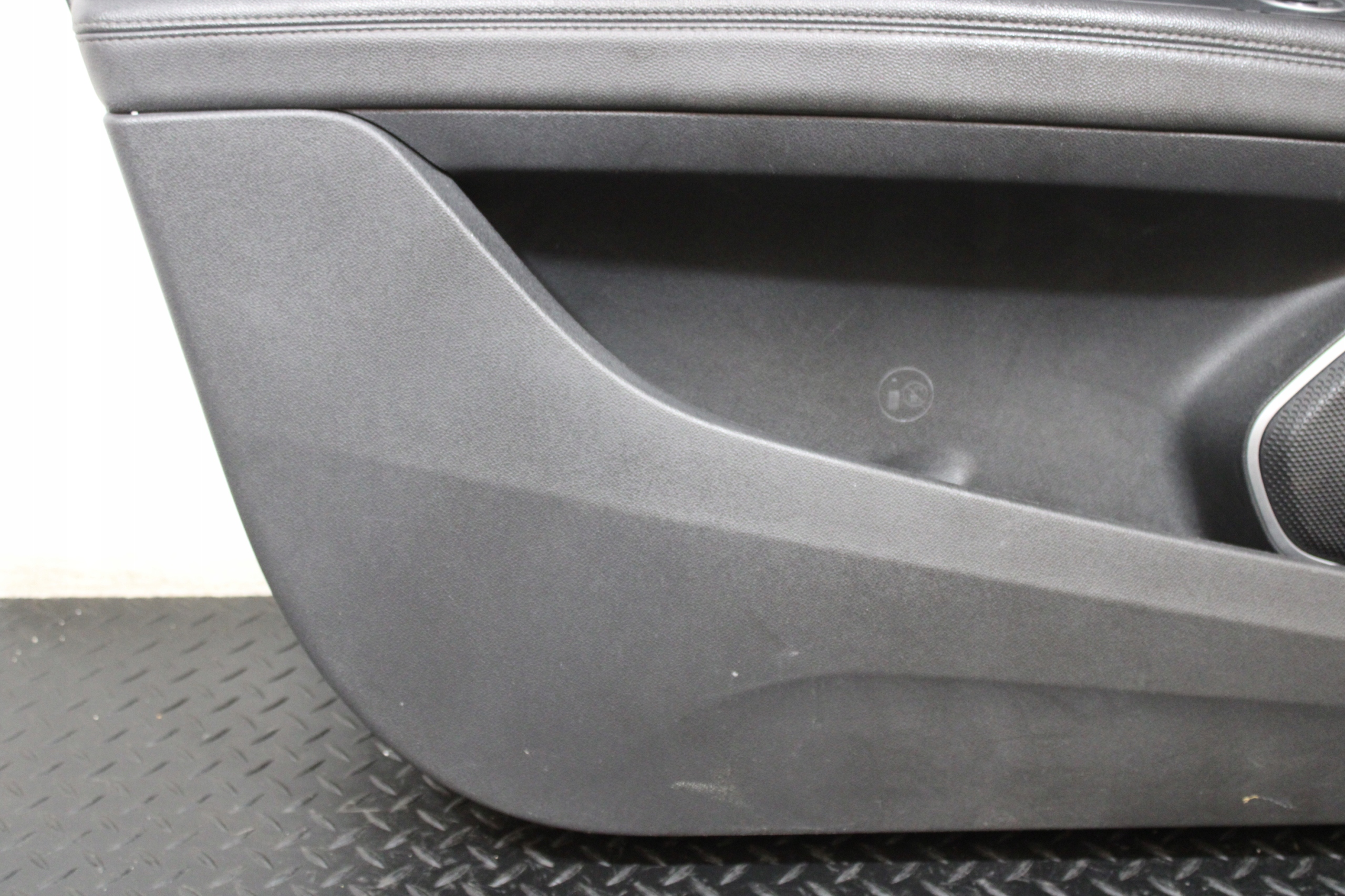 upholstery side door left front ALFA ROMEO STELVIO