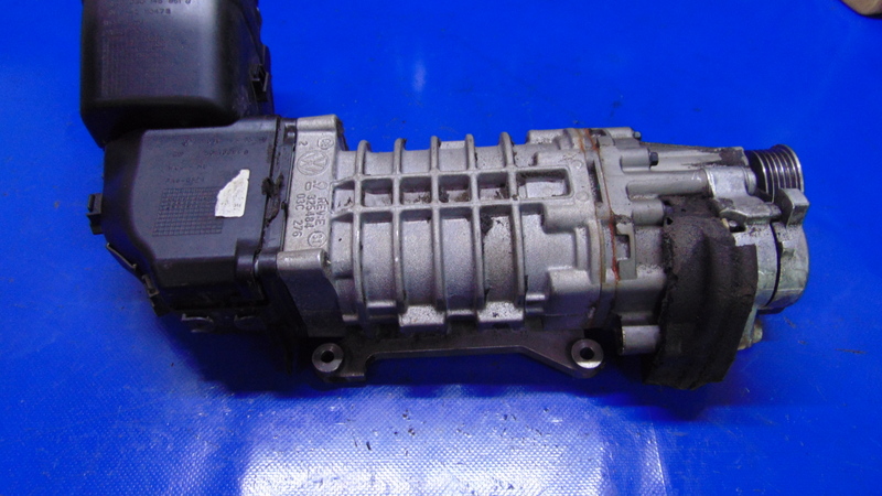 Compressore Dell’aria 03C276 1.4TSI VW TIGUAN e 5N PASSAT B7 GOLF VI A3 LEON