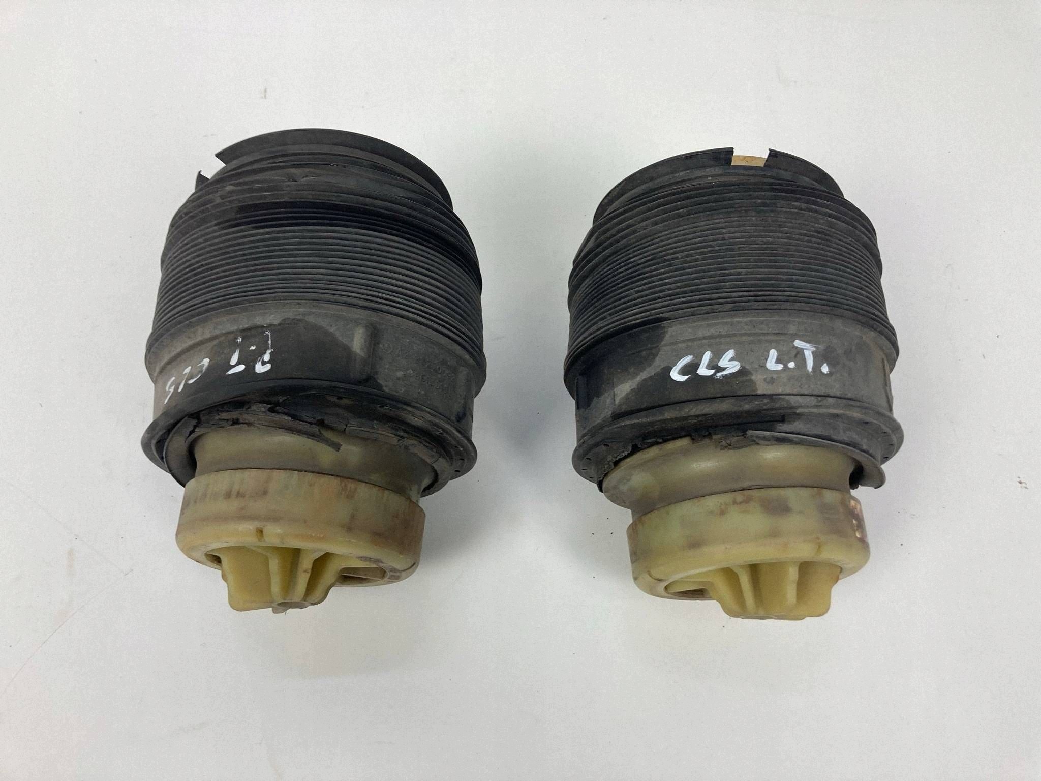 CLS W218 airbag MIECH right rear part A2123270092