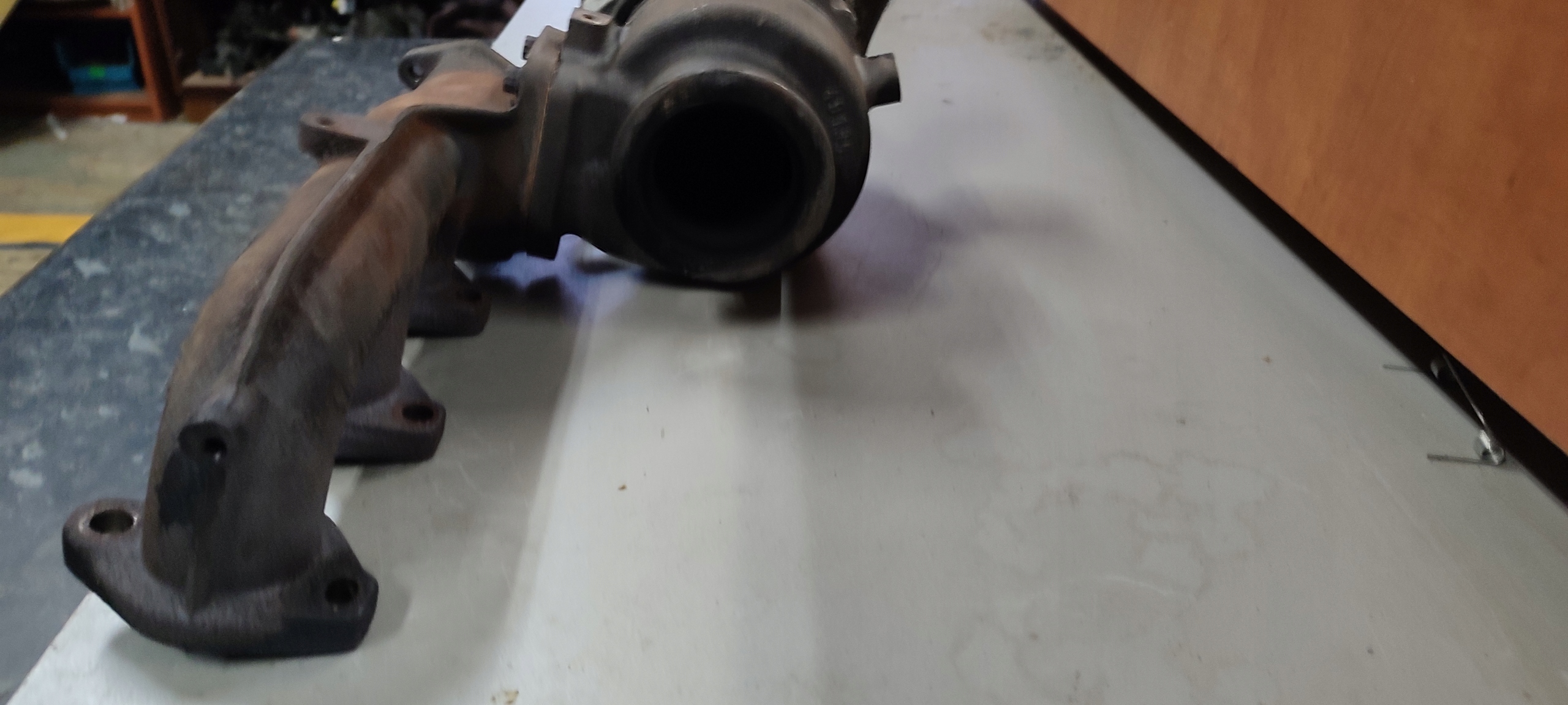 turbo TURBINA BMW E90 E91 E92 E87 E60 724779