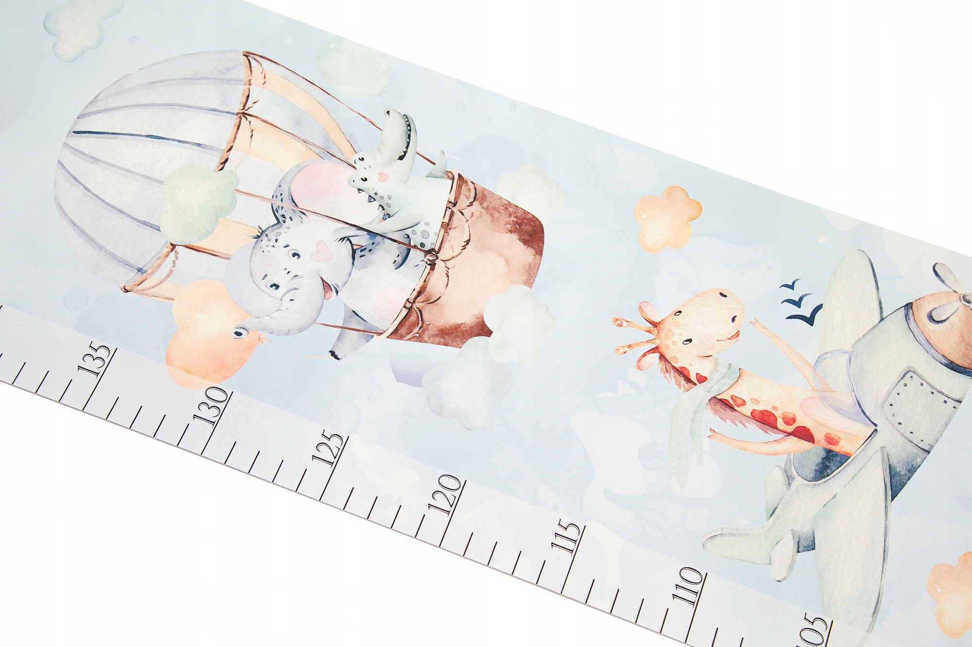 Miarka wzrostu dla dzieci na PŁÓTNIE Zwierzęta leśne V białe tło Imię Data Kolor wielokolorowy