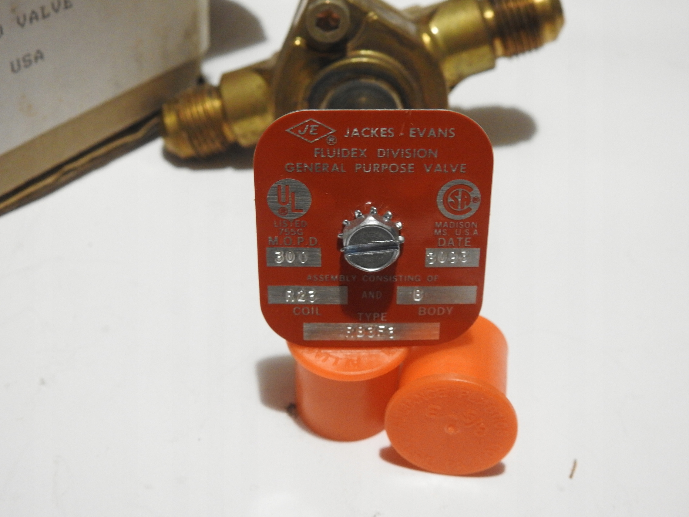 Zawor magnetyczny Carrier 140347 RB3F3 Car type Undefined