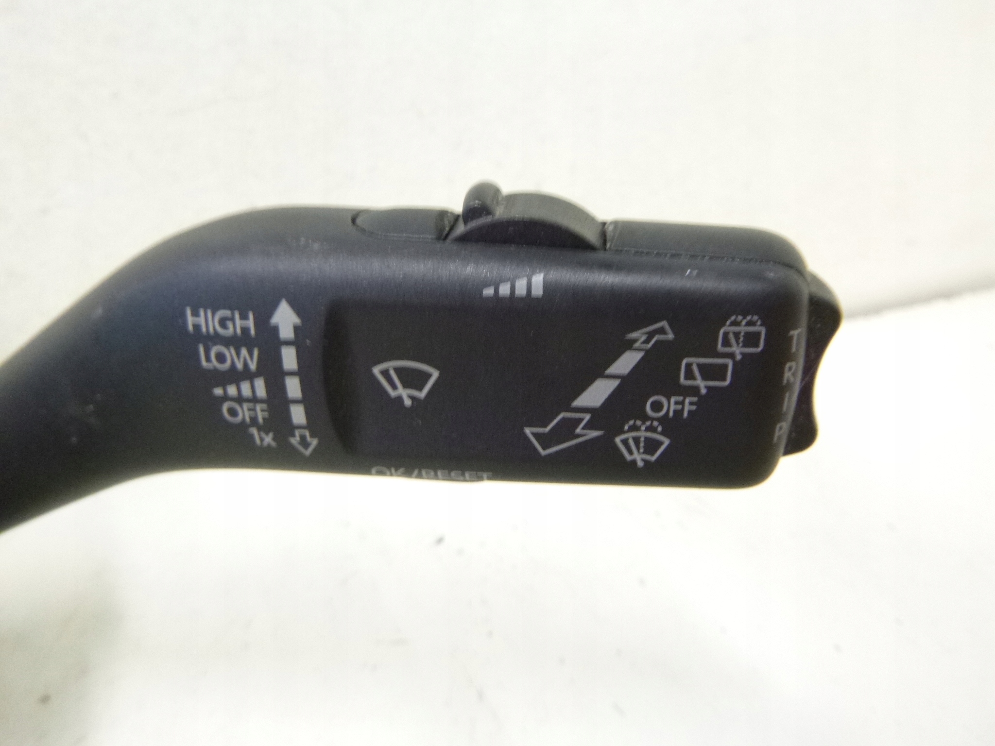 DEVIO LUCI DEVIO tergicristalli indicatori di direzione VW Passat B6 1.4 2009r.