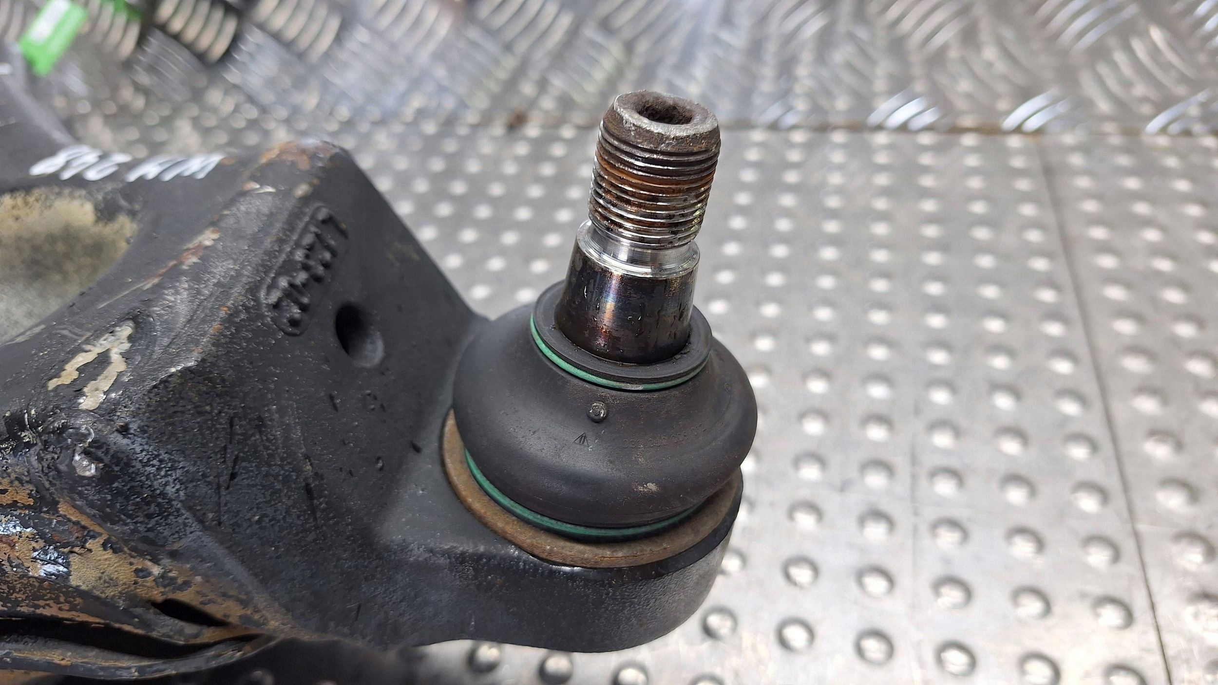 arm left front BLIZNIAK A9063221009 MERCEDES SPRINTER W906