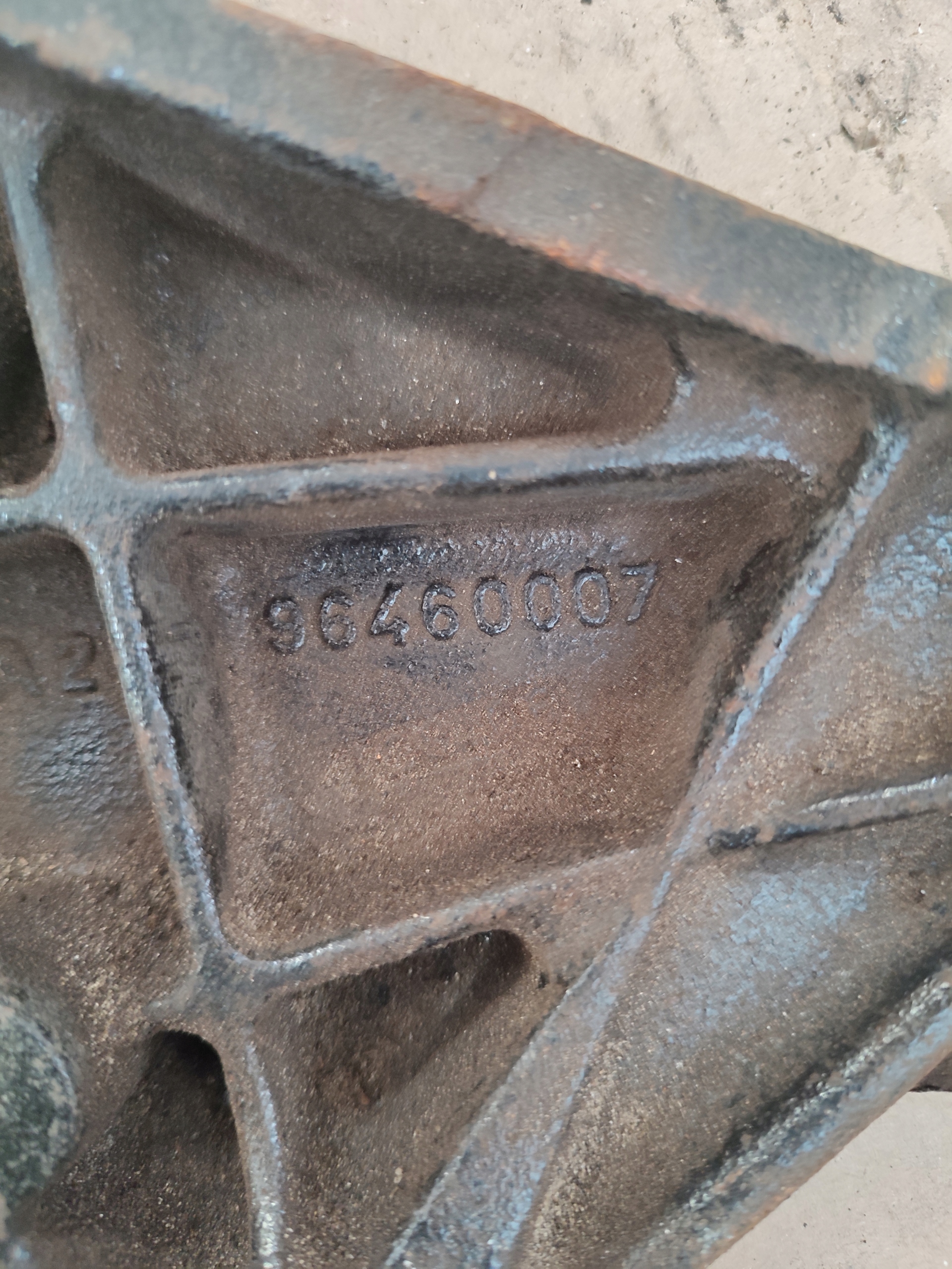 96460007 engine supporting mount PEUGEOT 207 1.4 16V