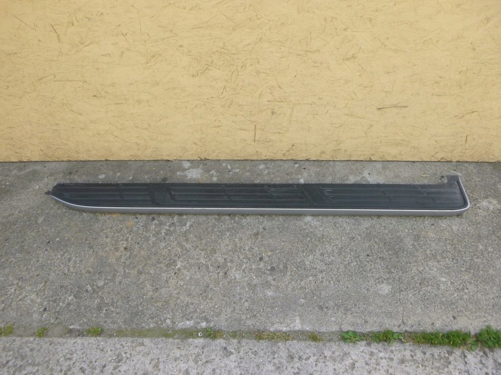 TOYOTA LAND CRUISER 150 2009- lewy listwa progowa