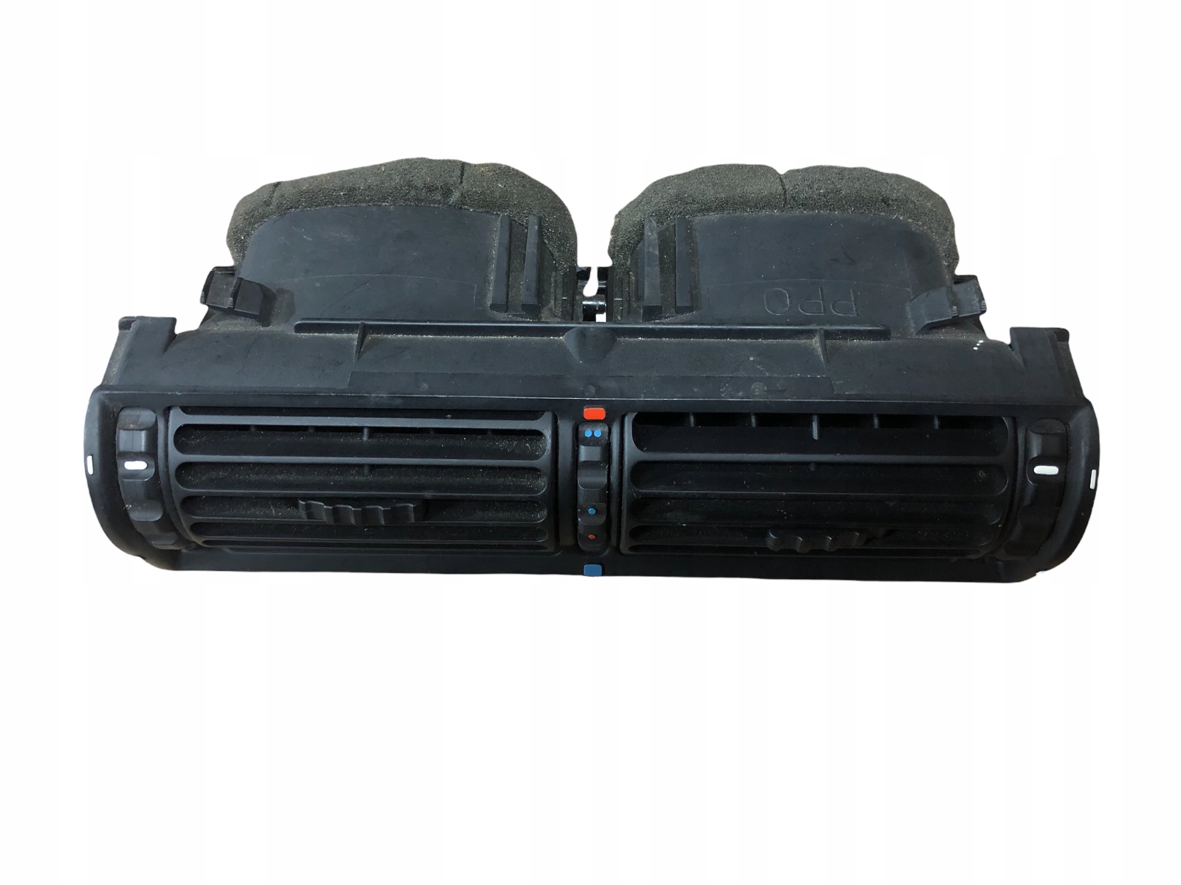 8390314 Центральна вентиляційна решітка BMW E34