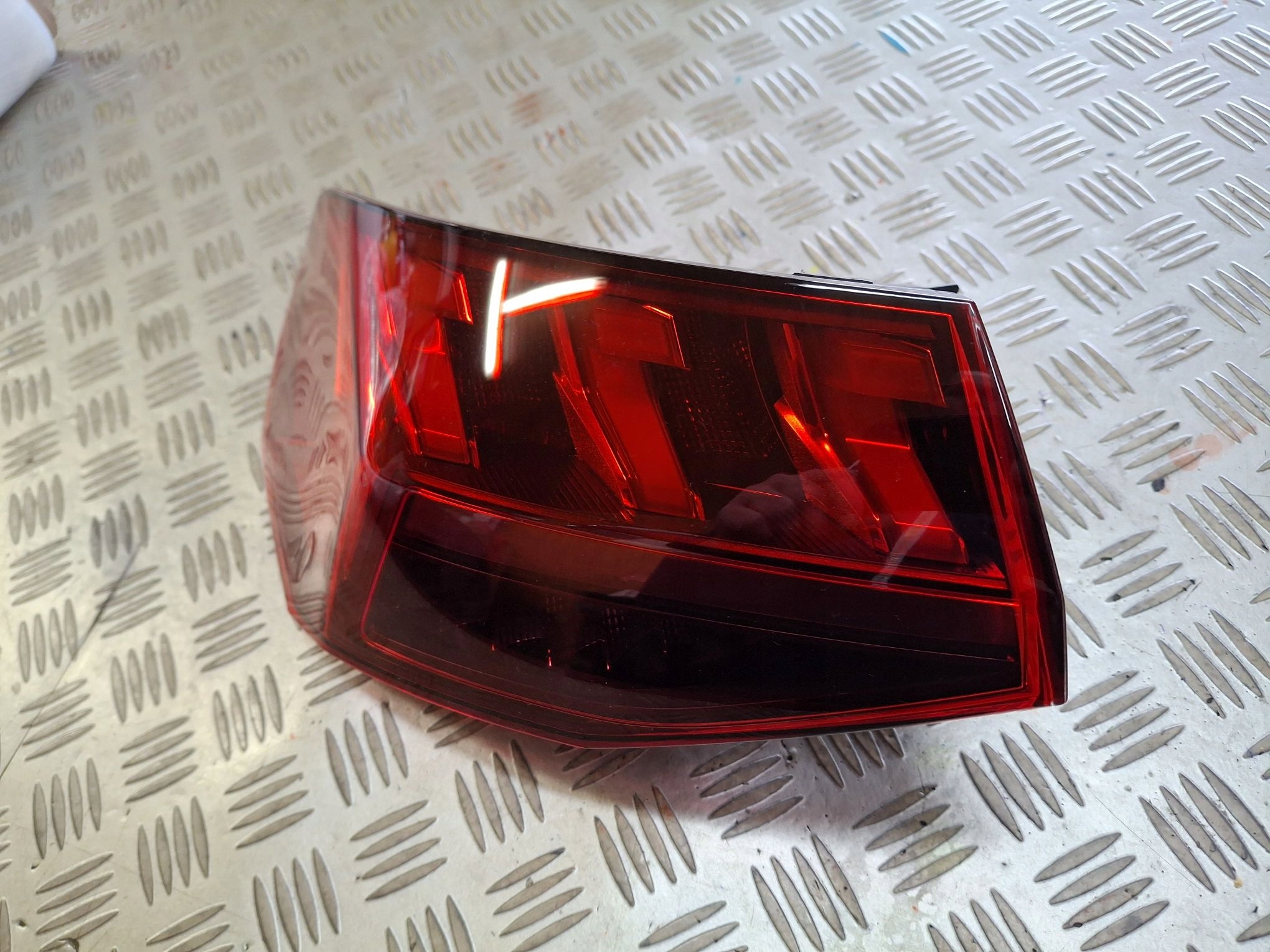 light rear NAROZNA left LED MATRIX AUDI A3 8Y0 2020R->