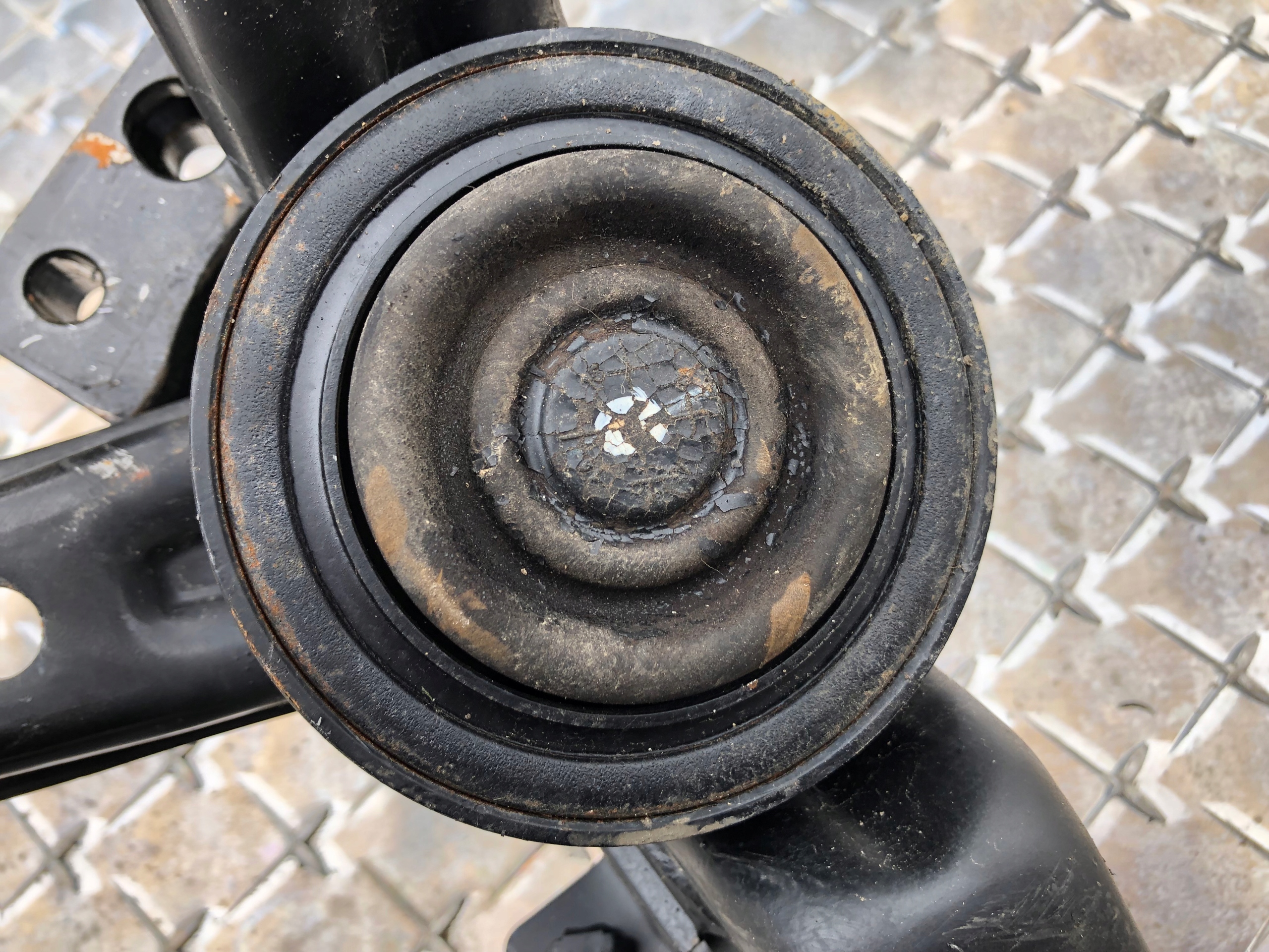 airbag engine mount HYUNDAI I10 II