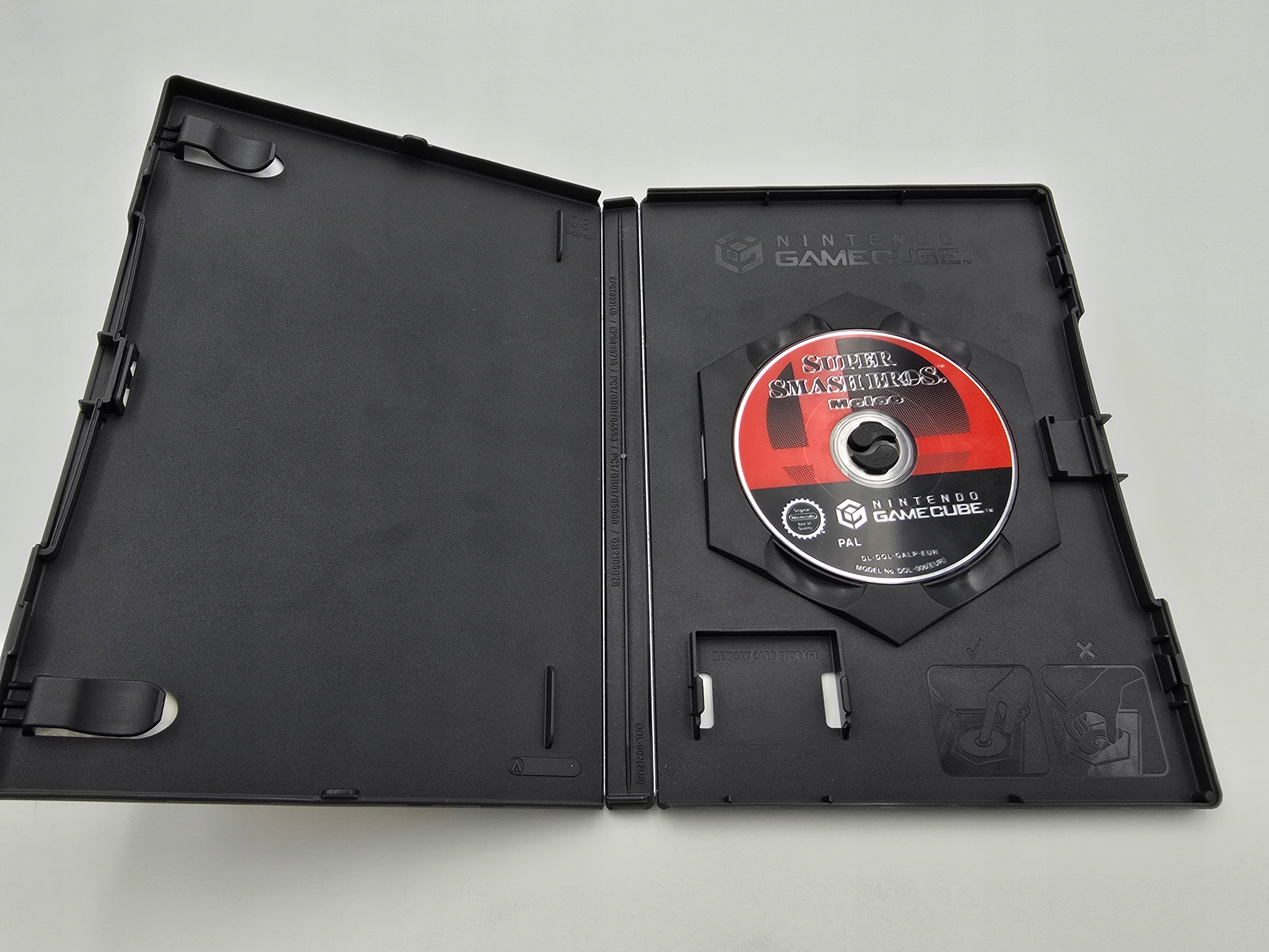 NINTENDO GAMECUBE SUPER SMASH BROS MELEE Tytuł Super Smash Bros. Melee