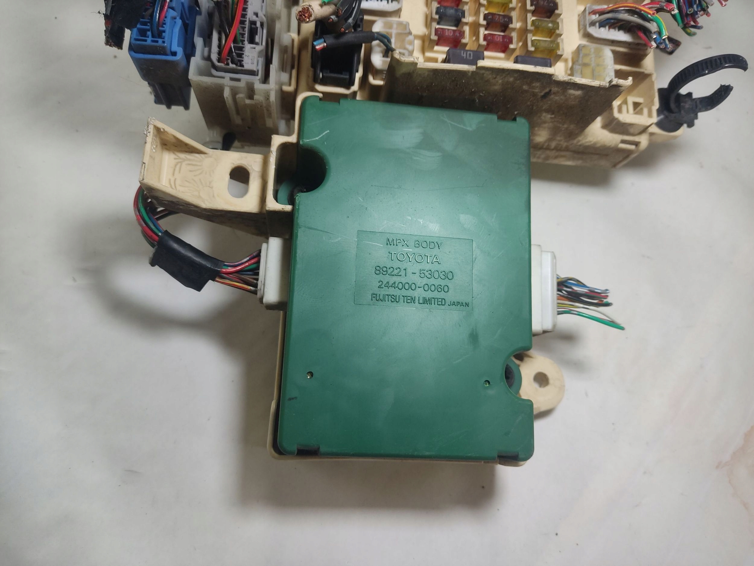 Altro/e sterowniki Lexus IS 200-300 2000 8922153030