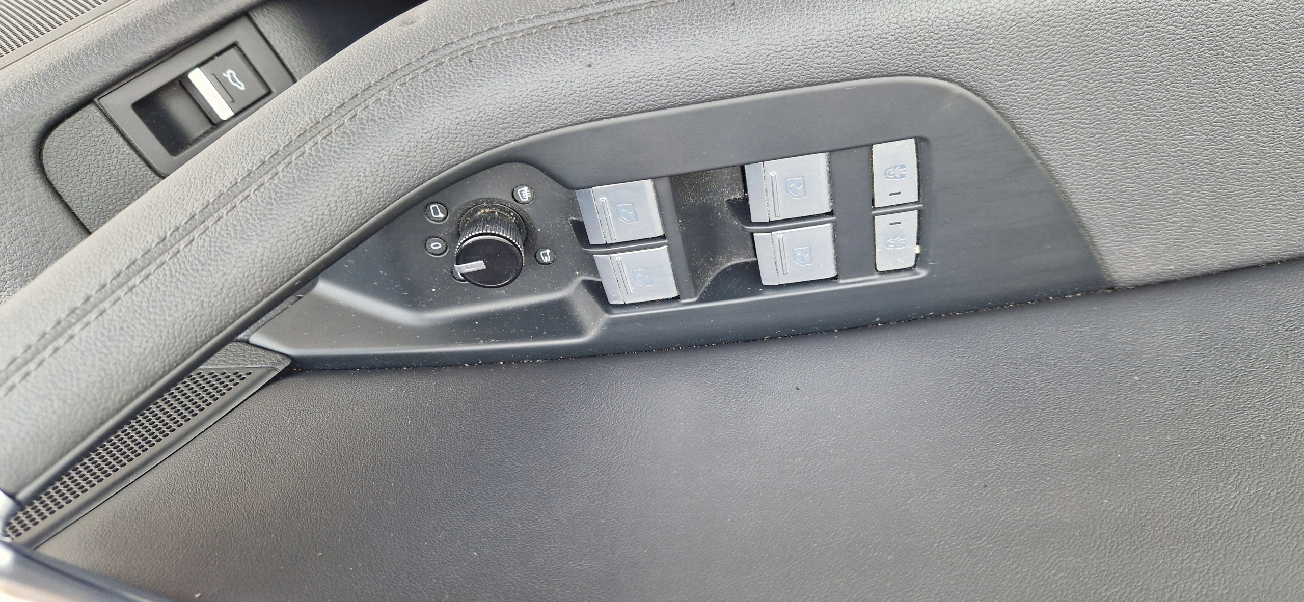 бочки Audi A6 C8 универсал led кожа как комплект