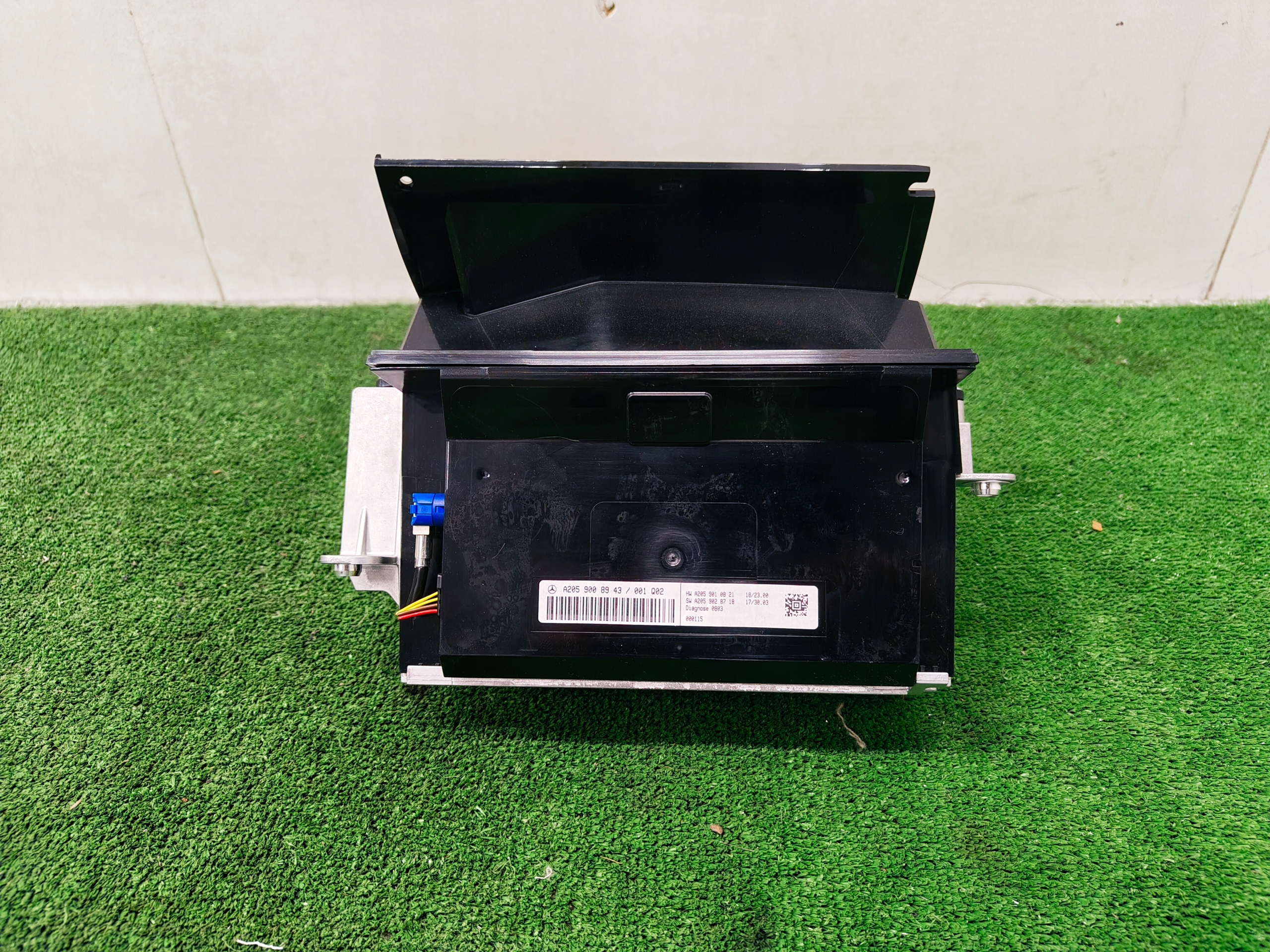 MERCEDES BENZ W205 HEAD UP HUD A2059008943