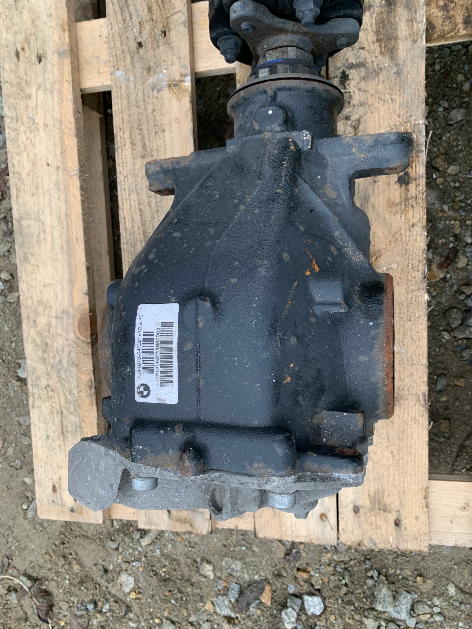 BMW F30 F36 F20 диференціал задній міст 8485723 2.81