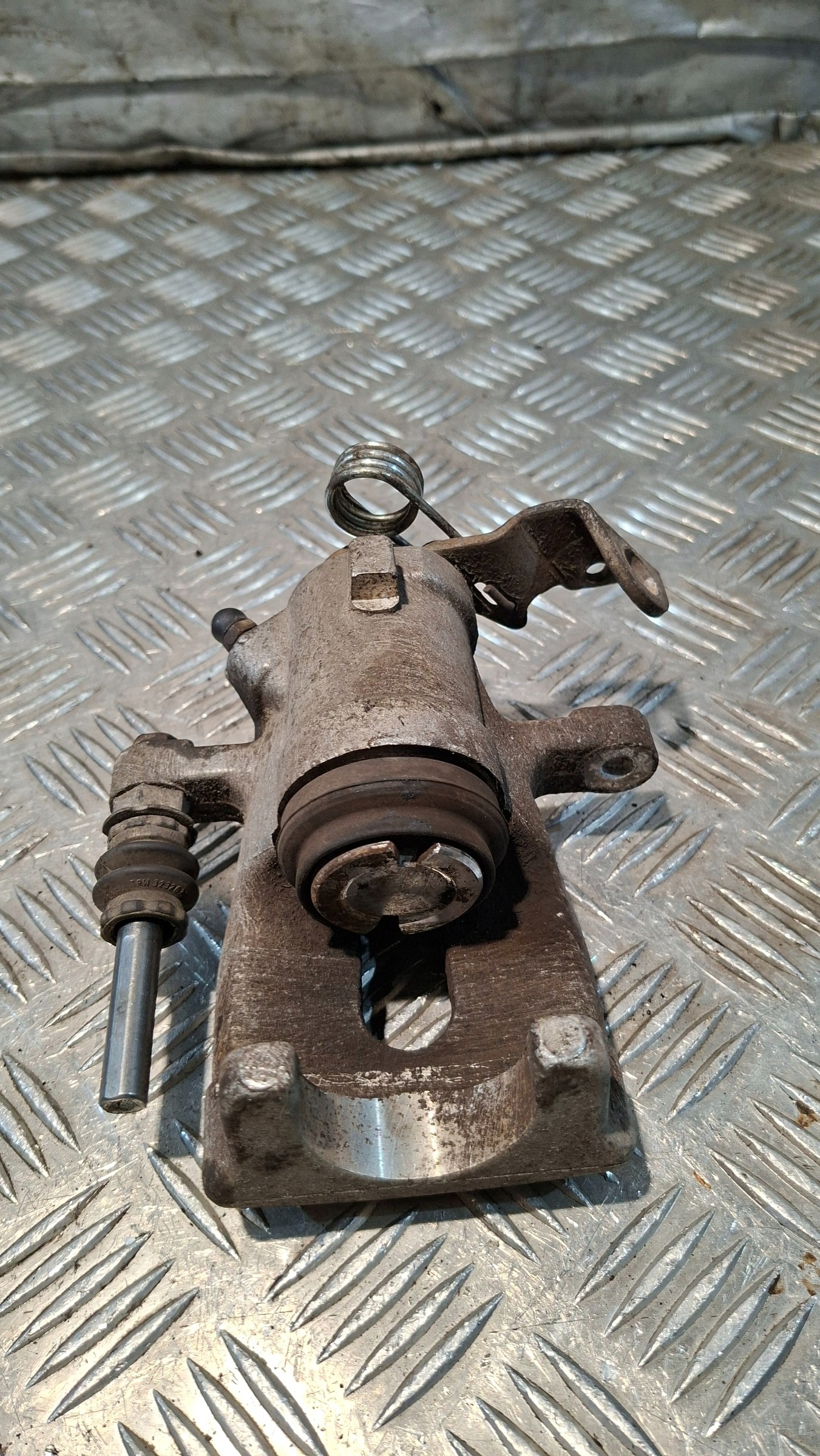caliper brake right rear part OPEL ASTRA H 1.7CDTI