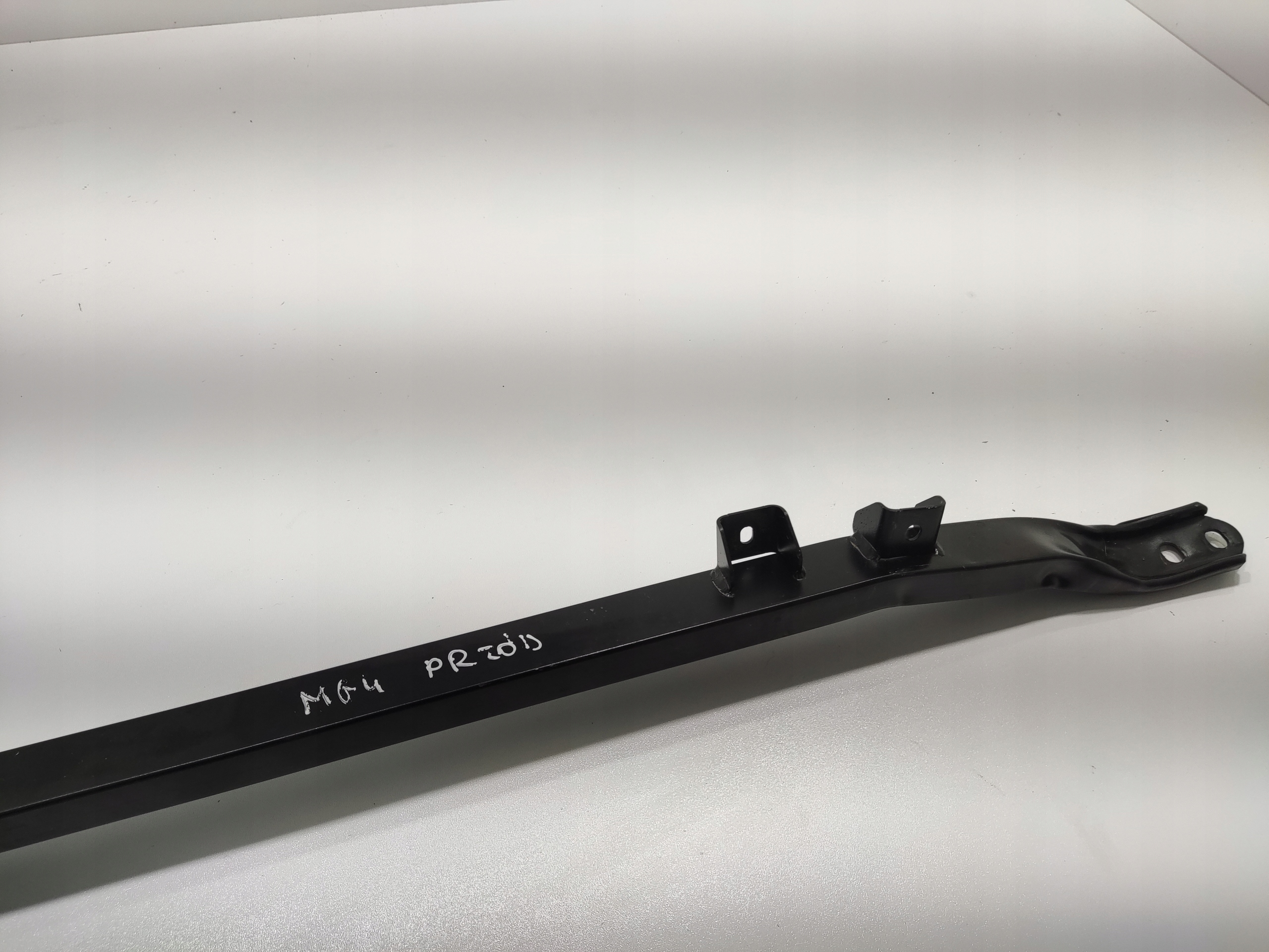 sider console brace front front MG4 MG 4 2022-2025