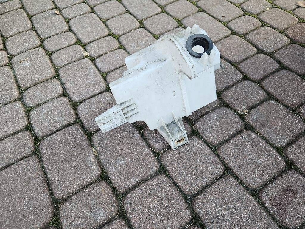 VASCHETTA Serbatoio acqua tergicristalli LIQUIDO Opel Corsa E 13432704